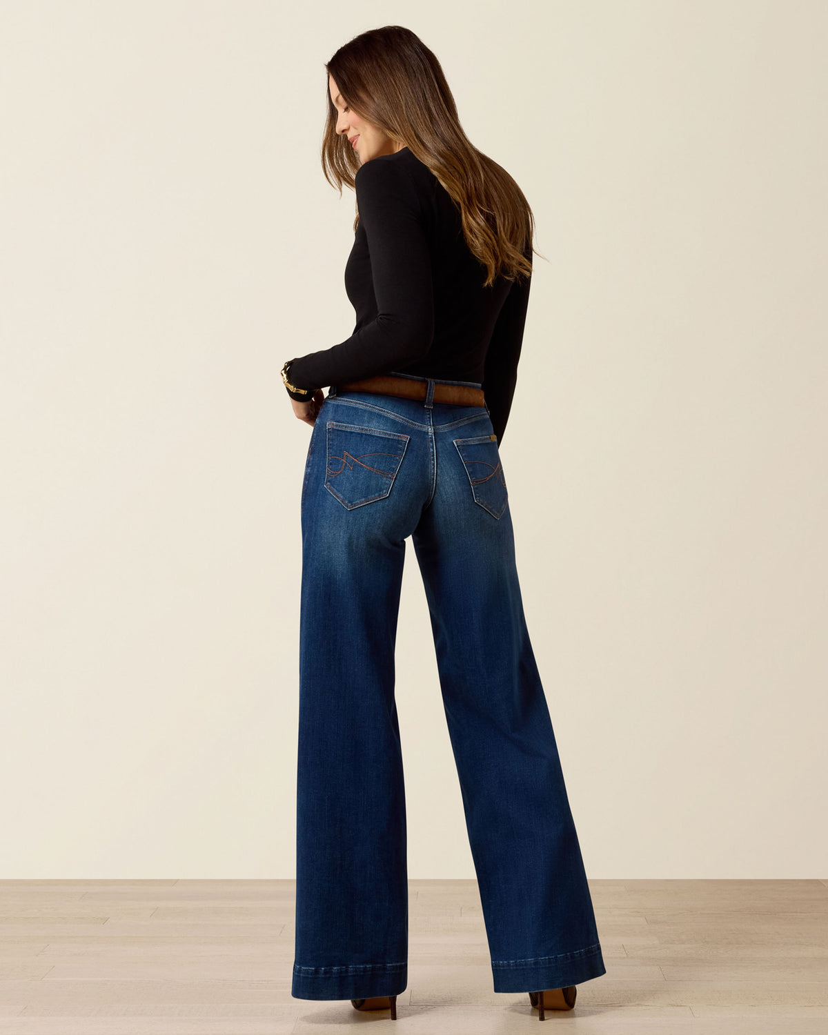 High Rise Vilma Ultrastretch Wide Leg Jeans - Norwalk