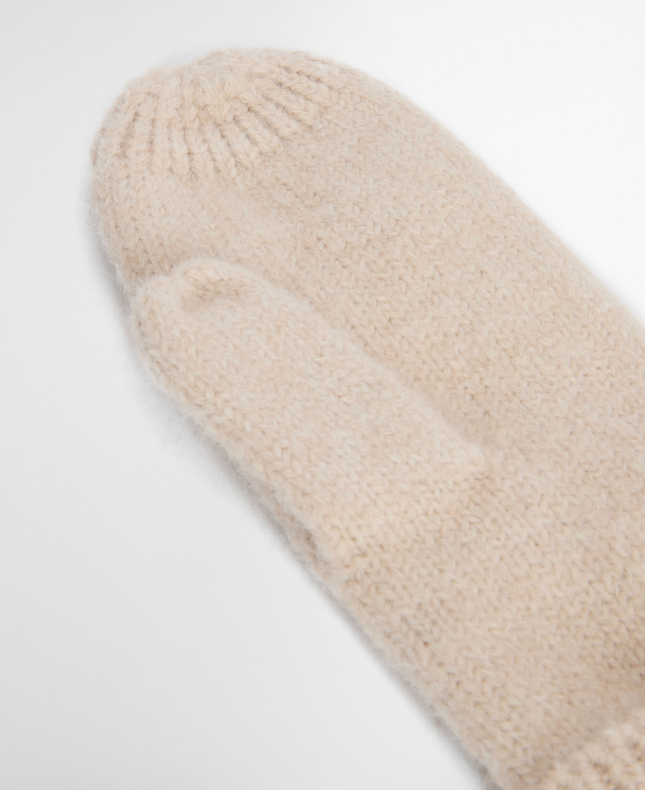 Elsdon Knitted Mittens - Eggshell