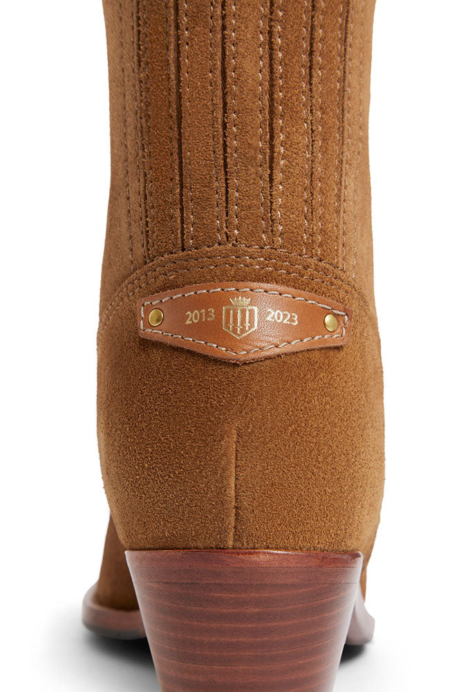 10 Year Anniversary Regina Heeled Boot - Tan/Navy