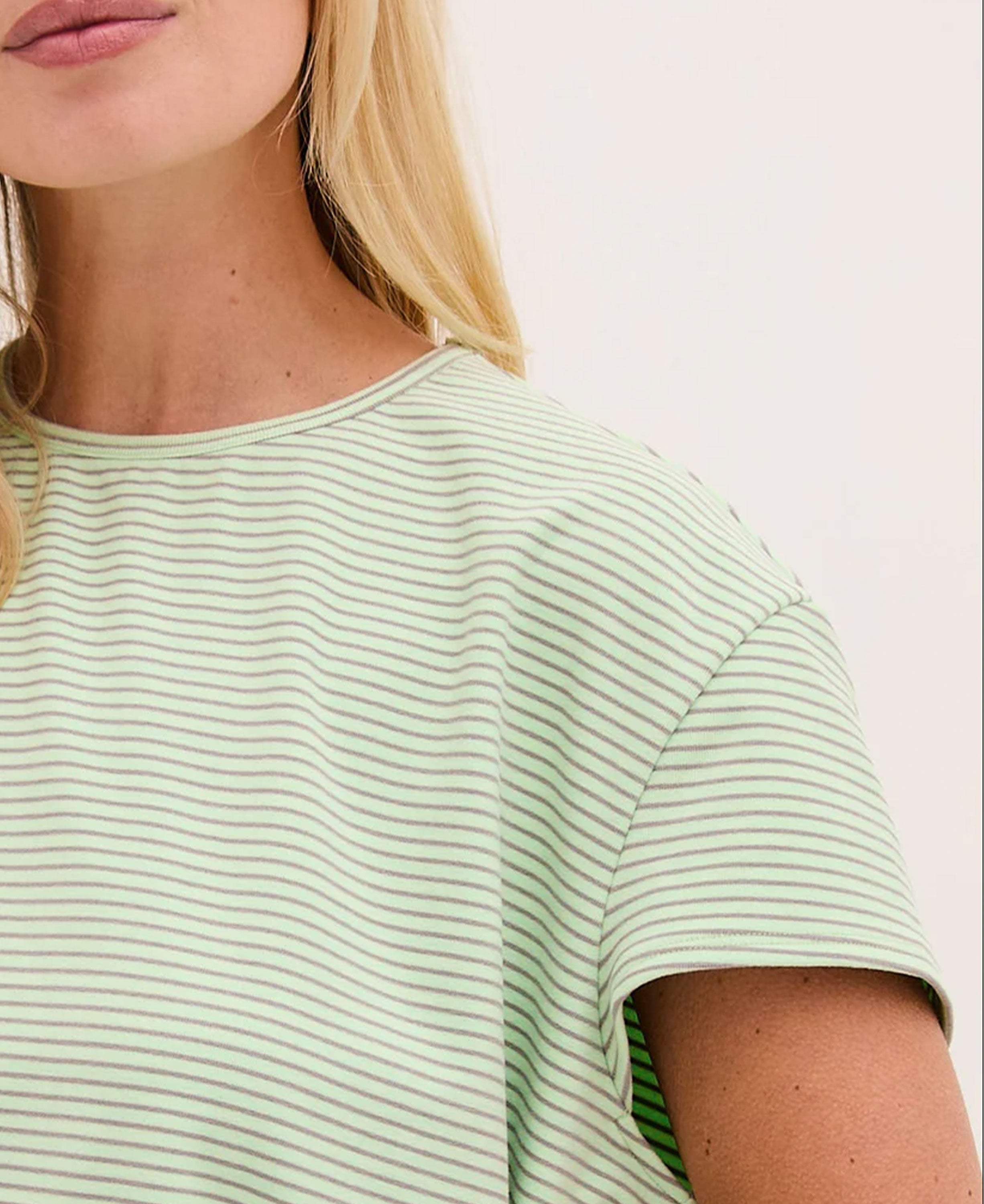 Mimi Capped Sleeve T-Shirt - Green