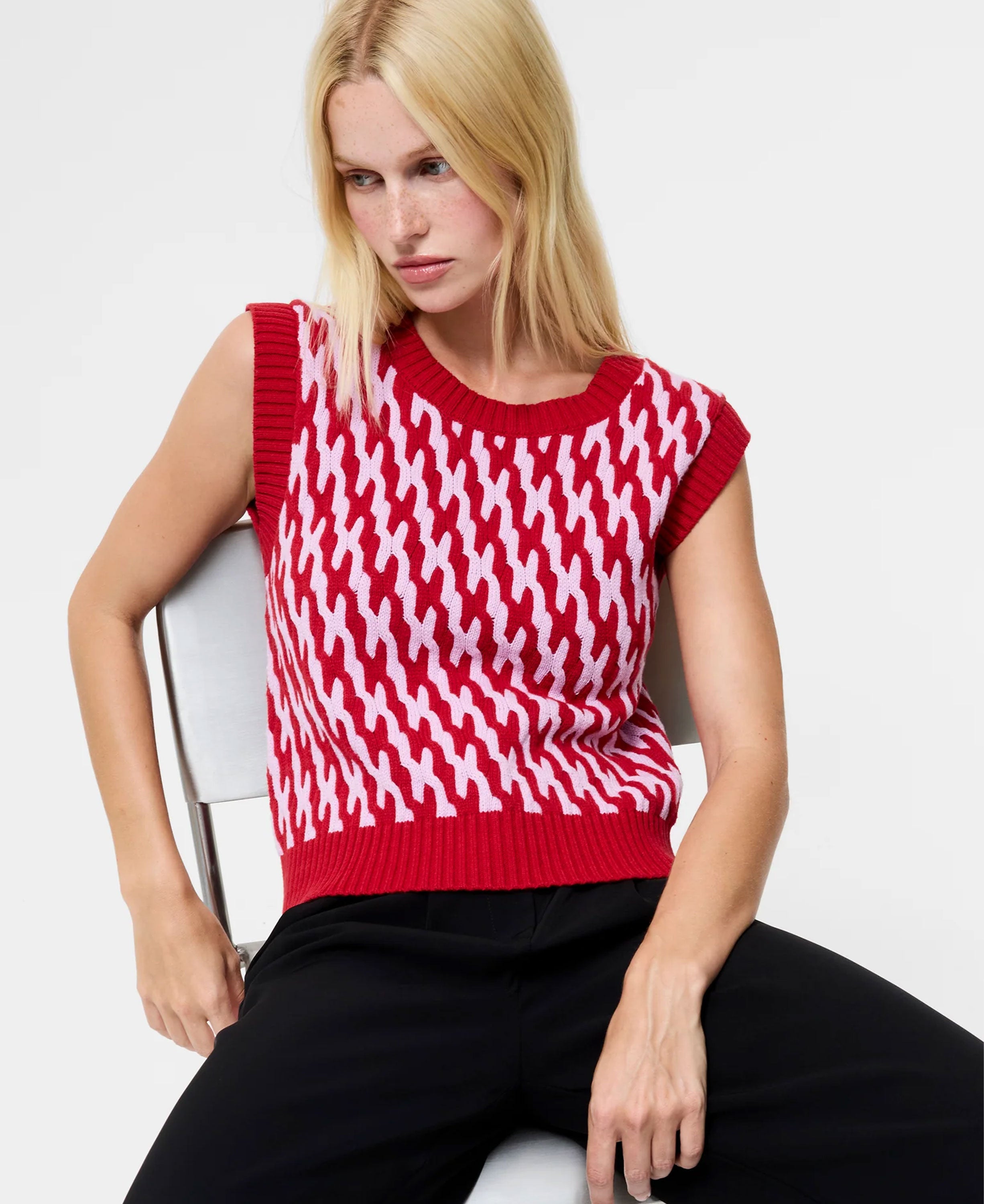 Klara Flec Abstract Striped Vest - Violet Pink/Lipstick