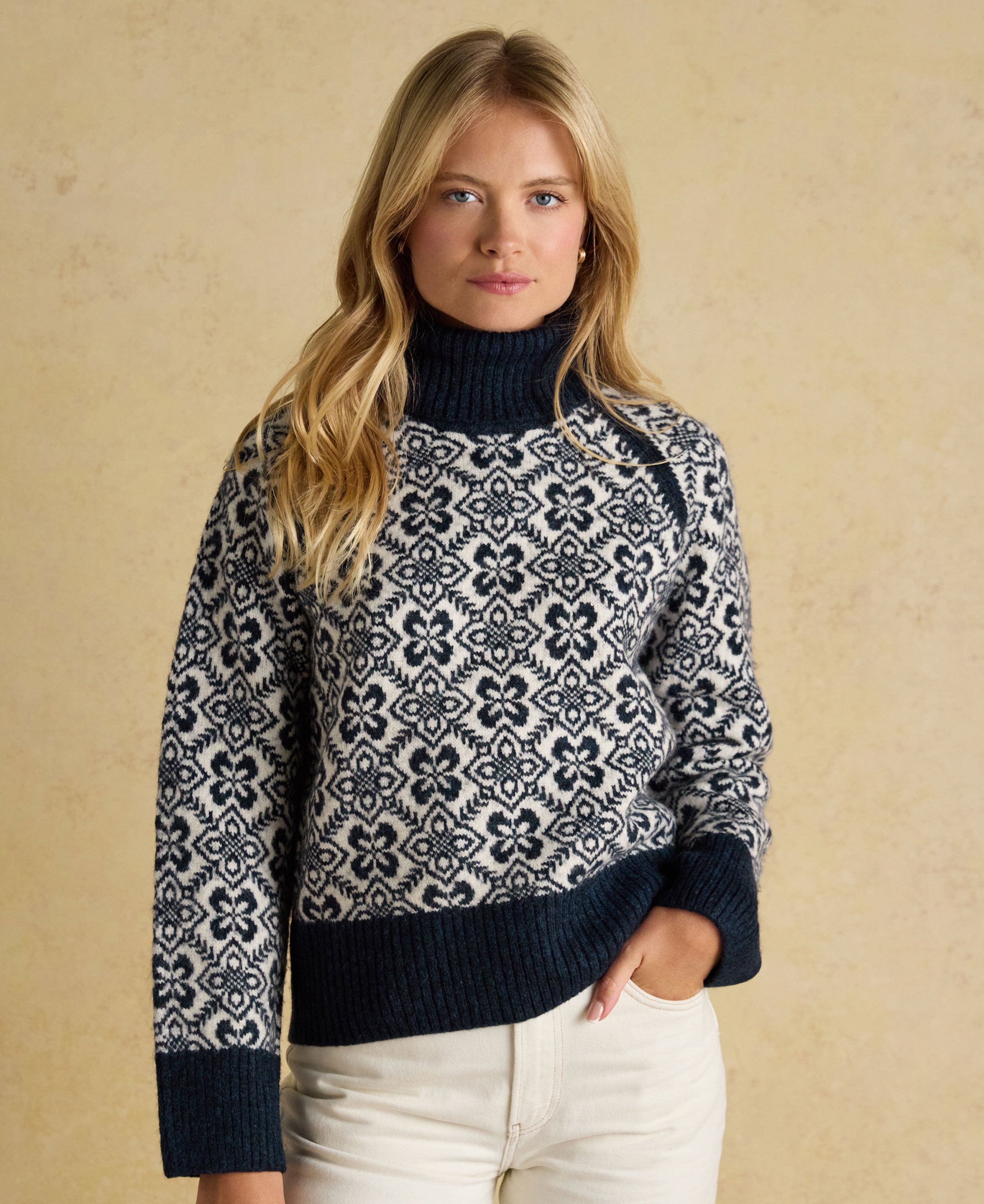 Addison - Cream/Navy