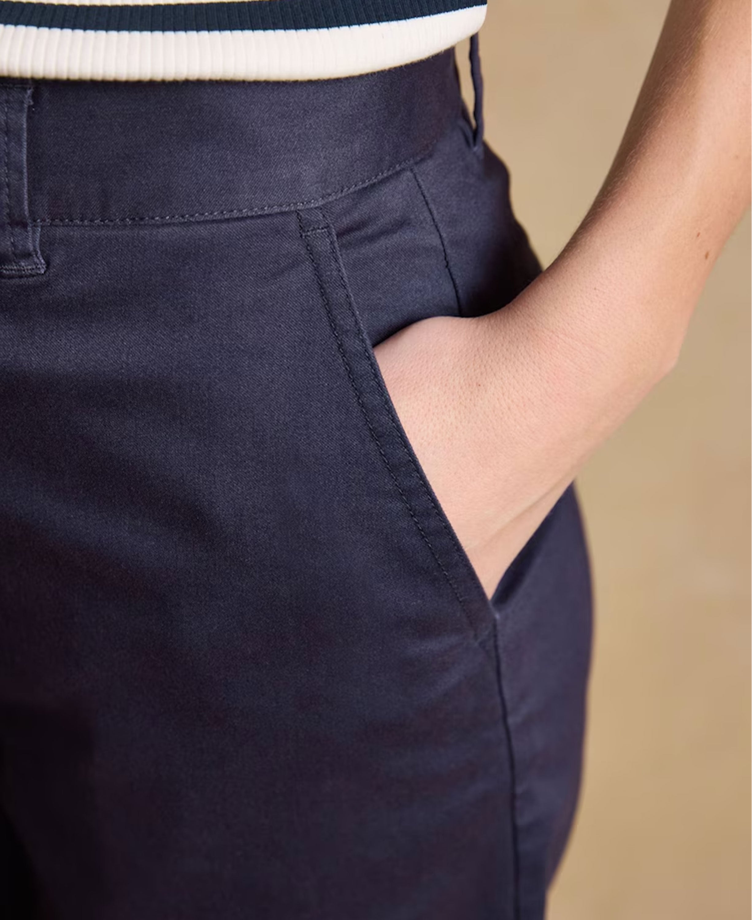 Bermuda Chino - Navy