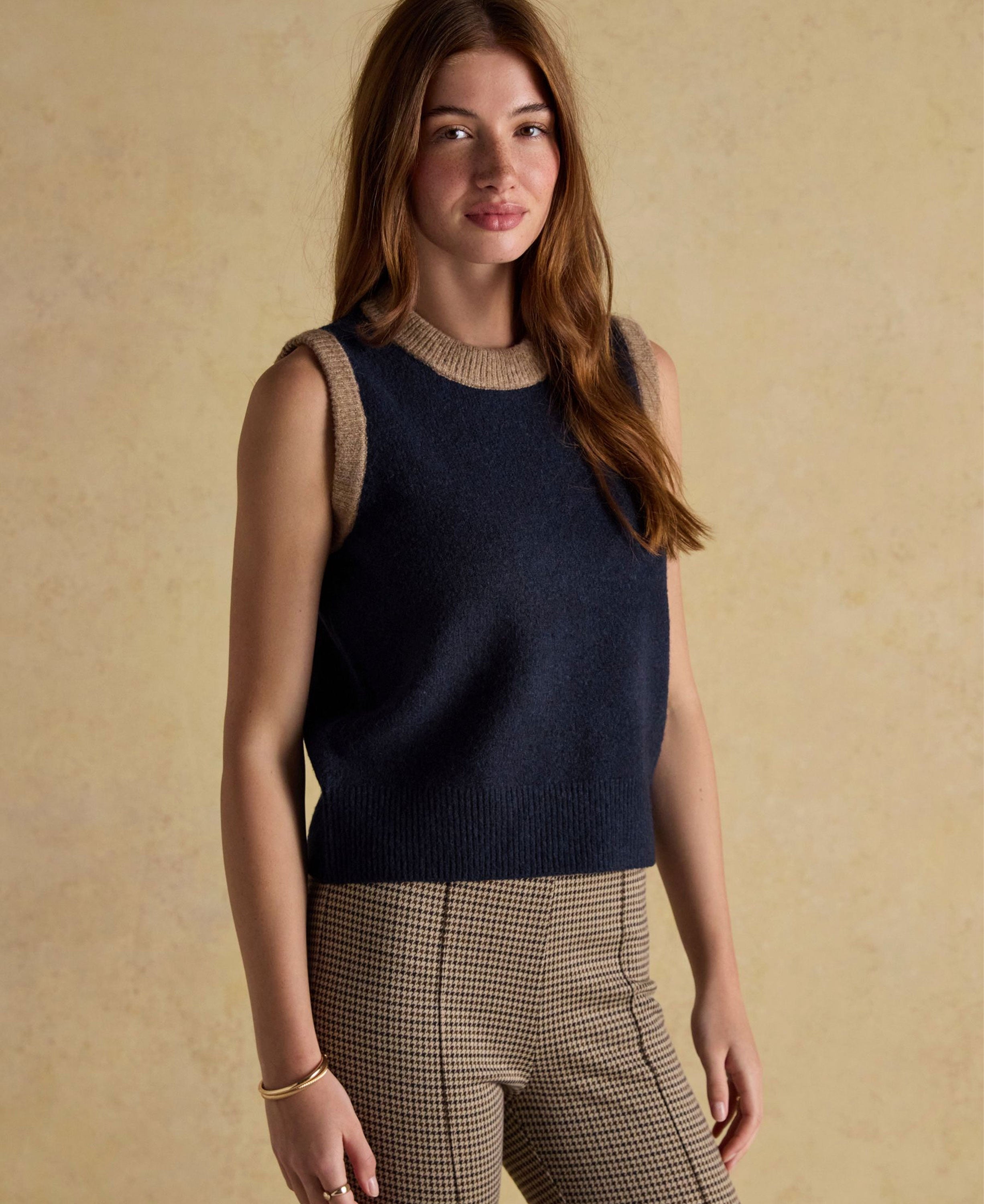 Holly Knitted Vest - Navy/Camel