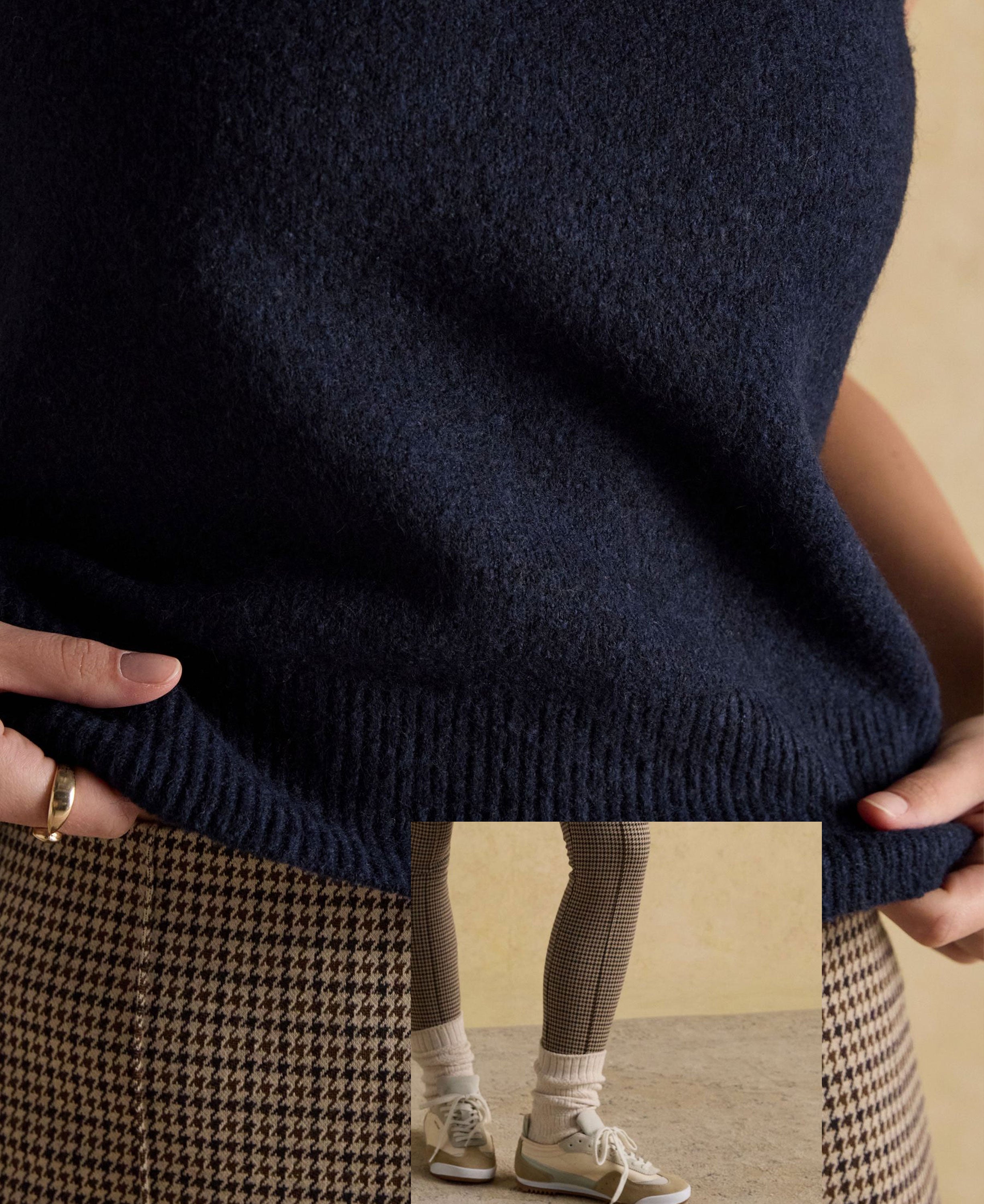 Holly Knitted Vest - Navy/Camel