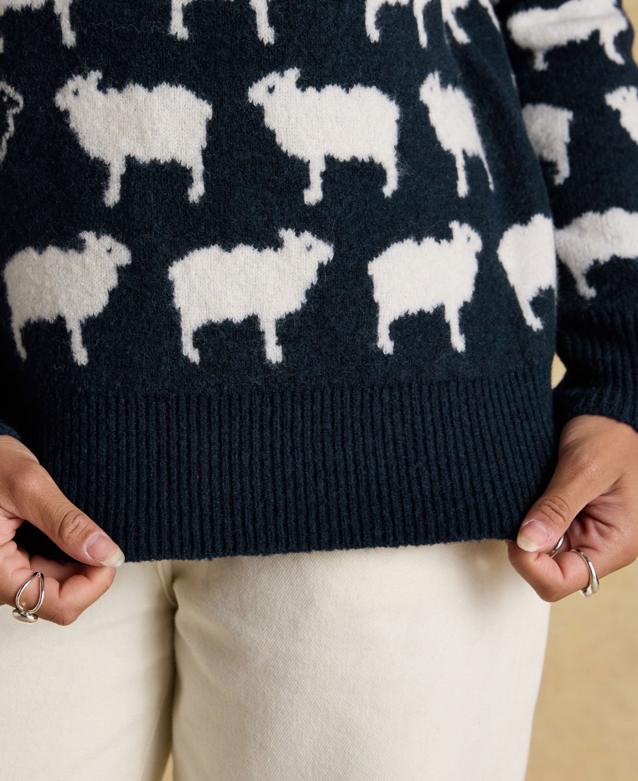 Très Sheep Intarsia Knitted Jumper - Navy