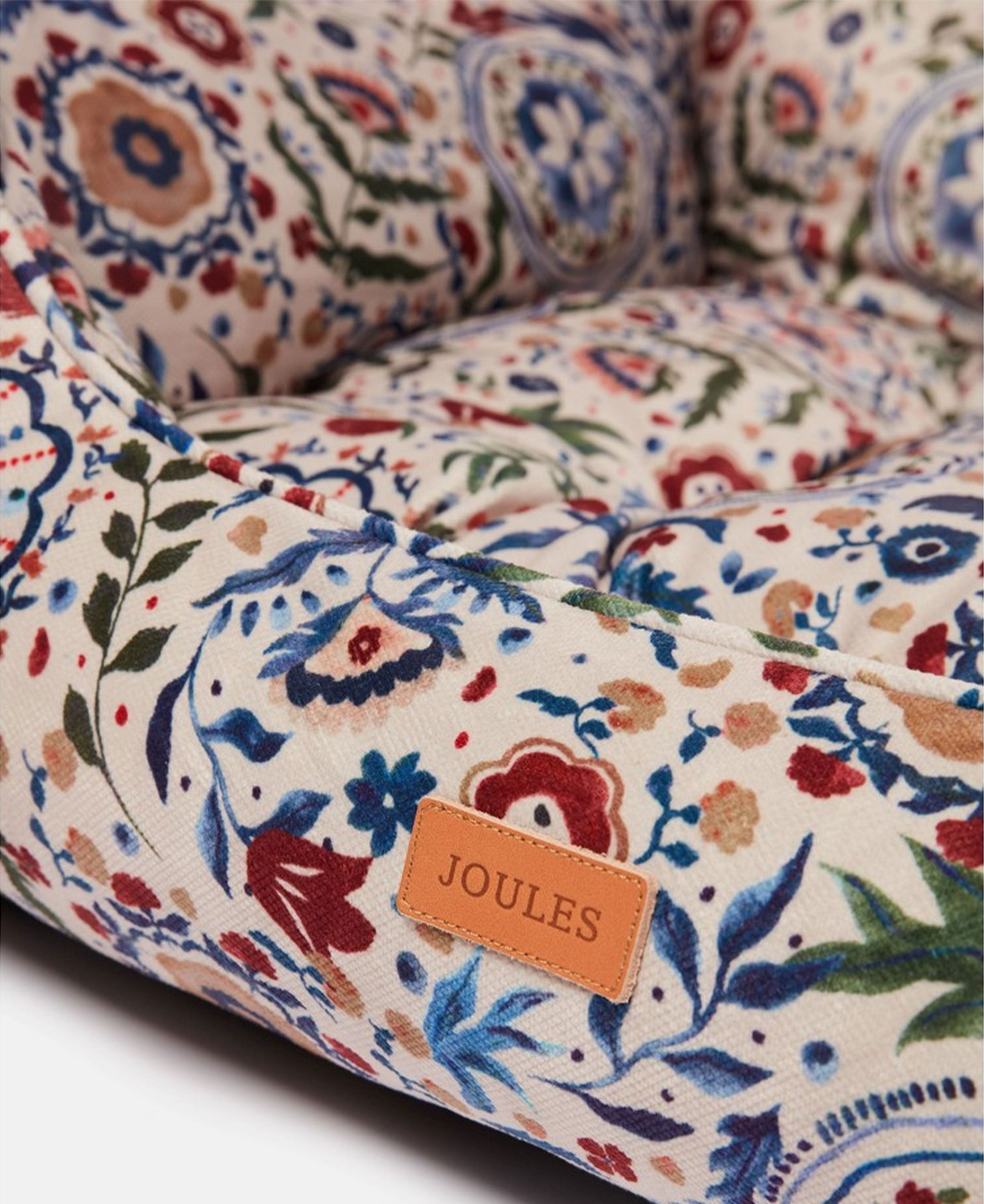 Festival Floral Box Bed Med - Festival Floral