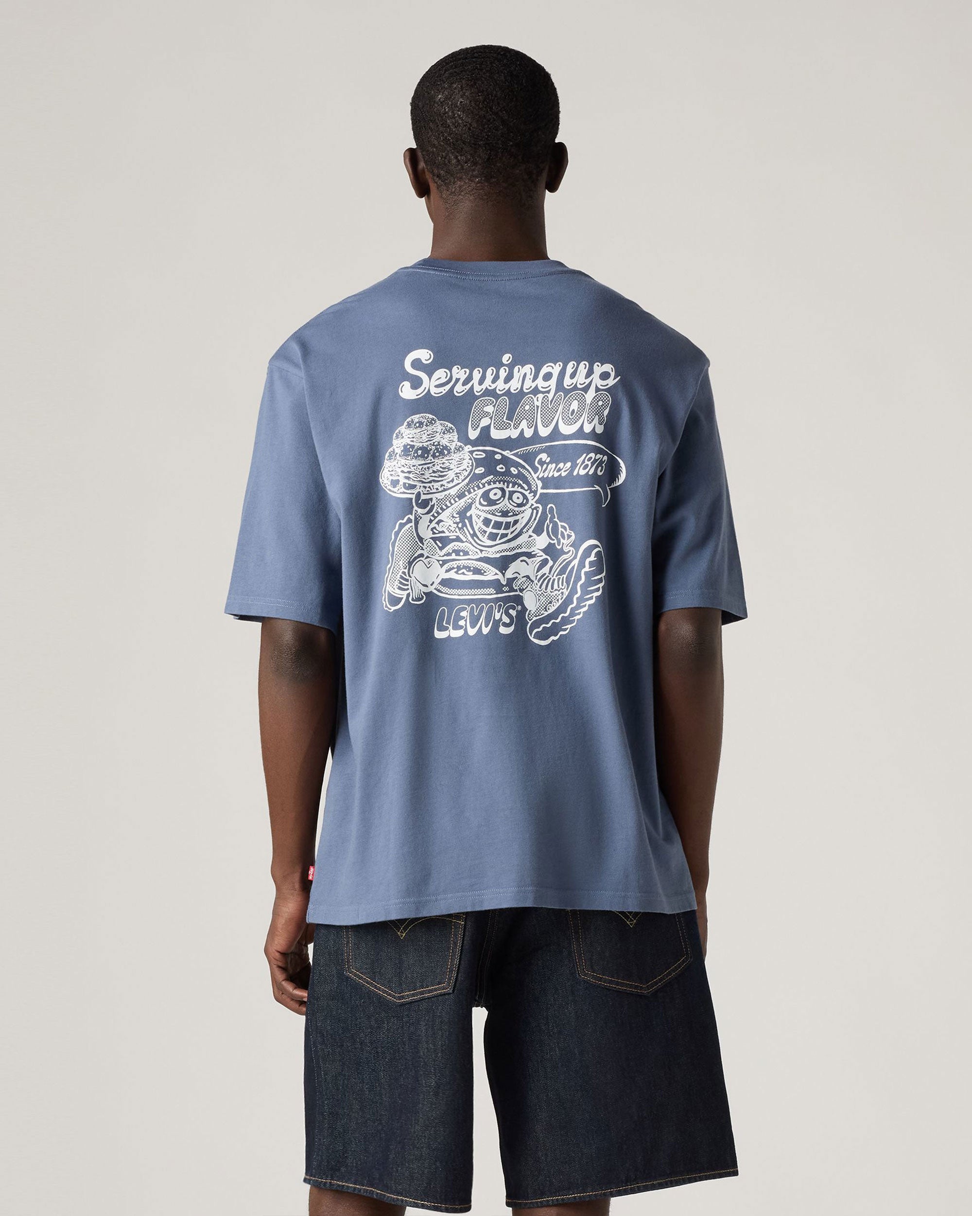 Half Sleeve Graphic Pocket Tee - Levi&