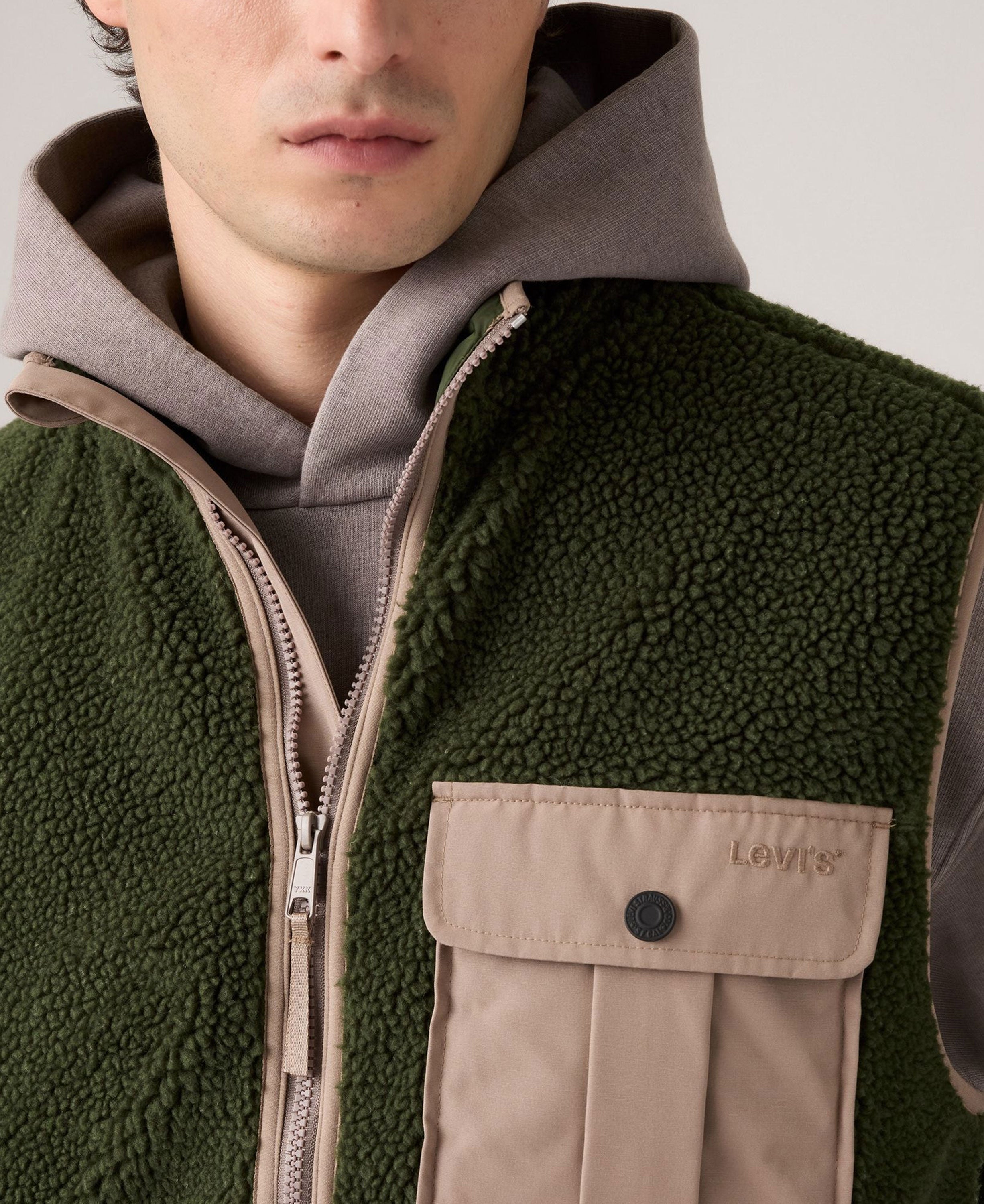 Joonie Sherpa Vest - Green