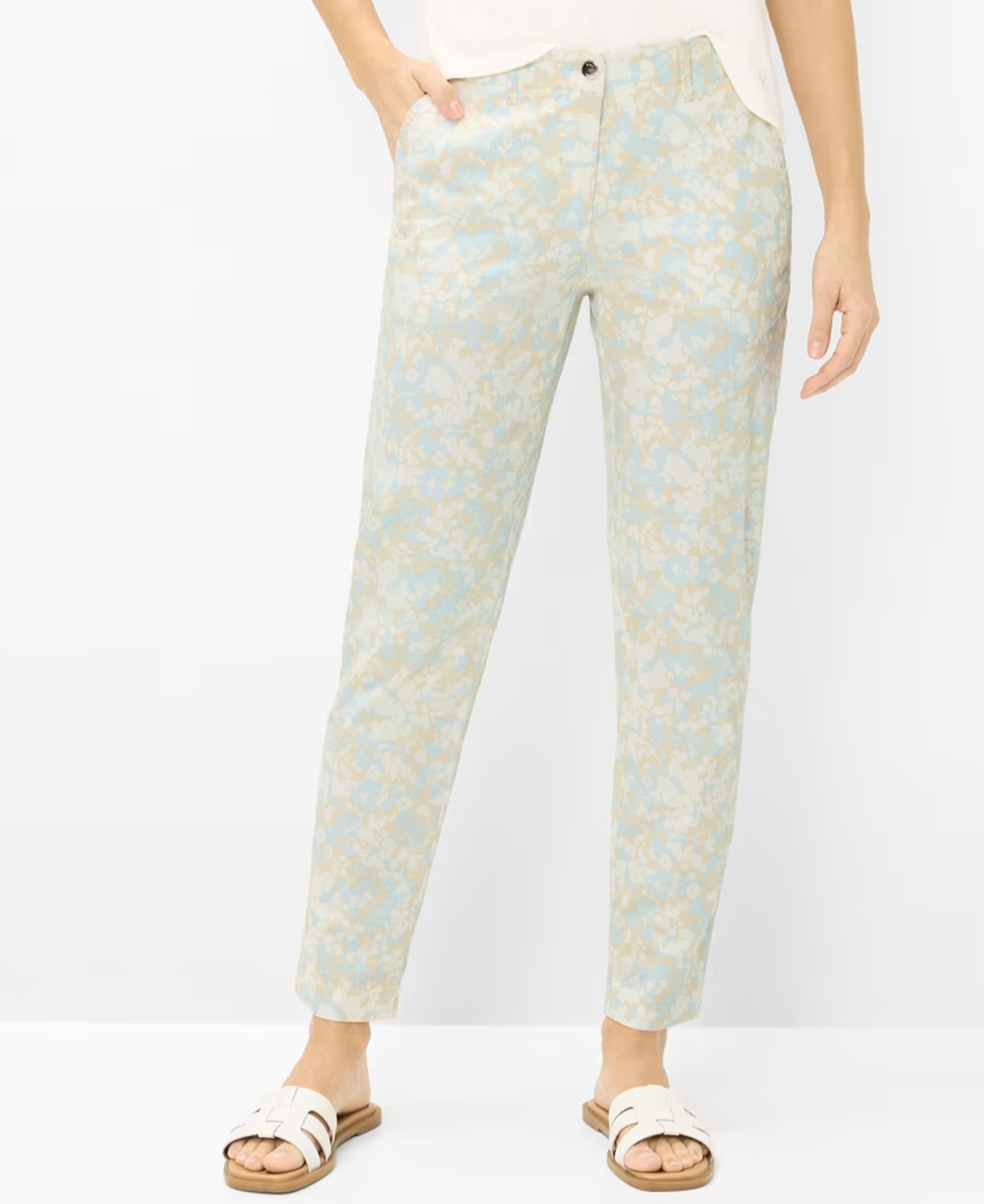 Maron S Stretch Capri - Vintage Blue