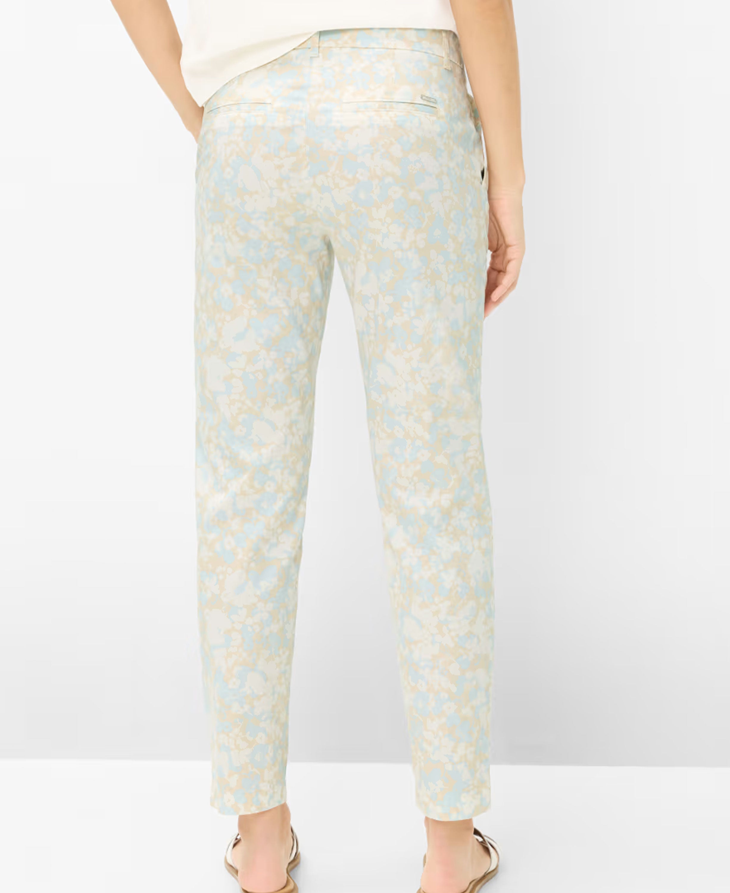 Maron S Stretch Capri - Vintage Blue