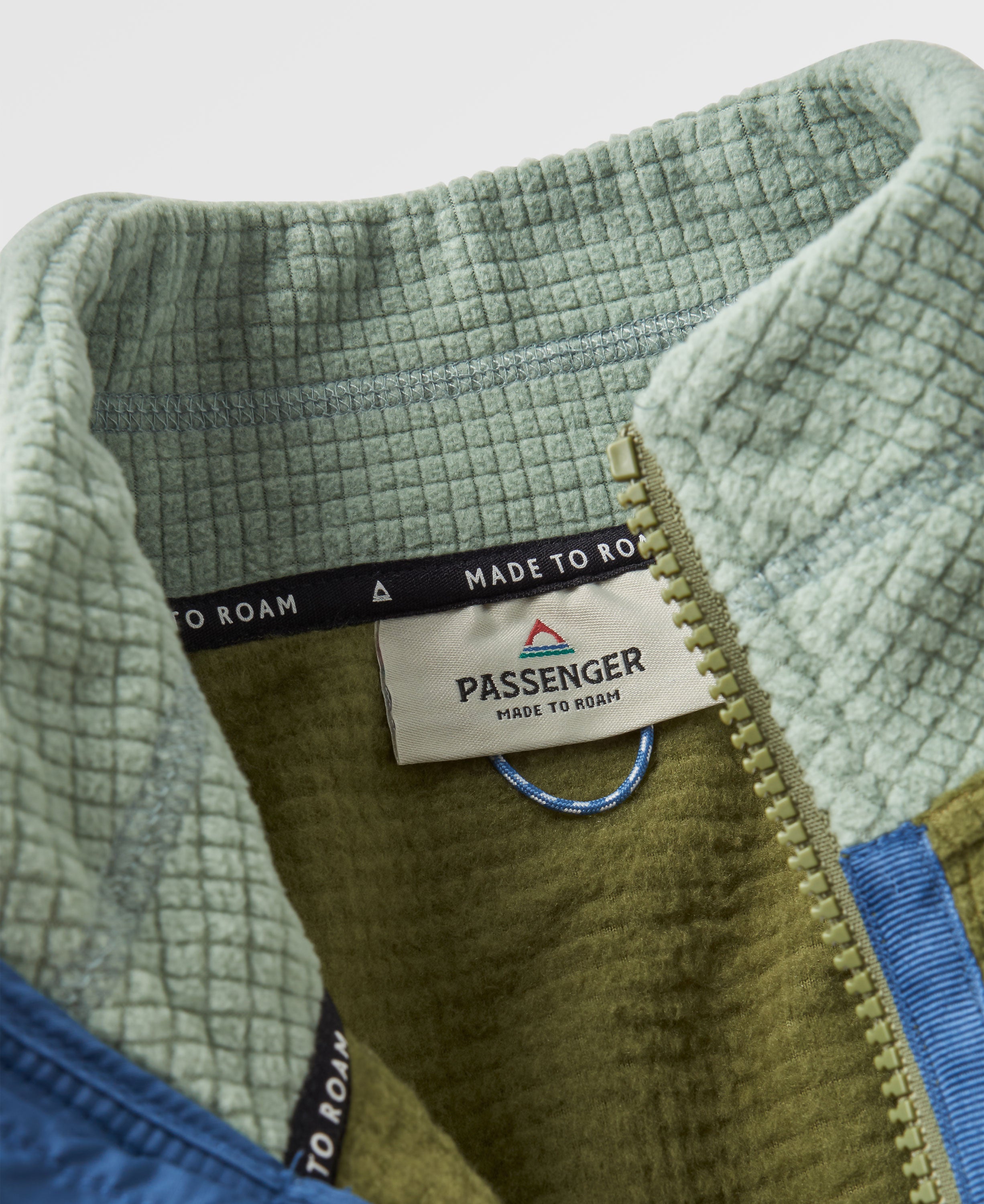 Overlook Grid Polar Fleece - Khaki/Pistachio
