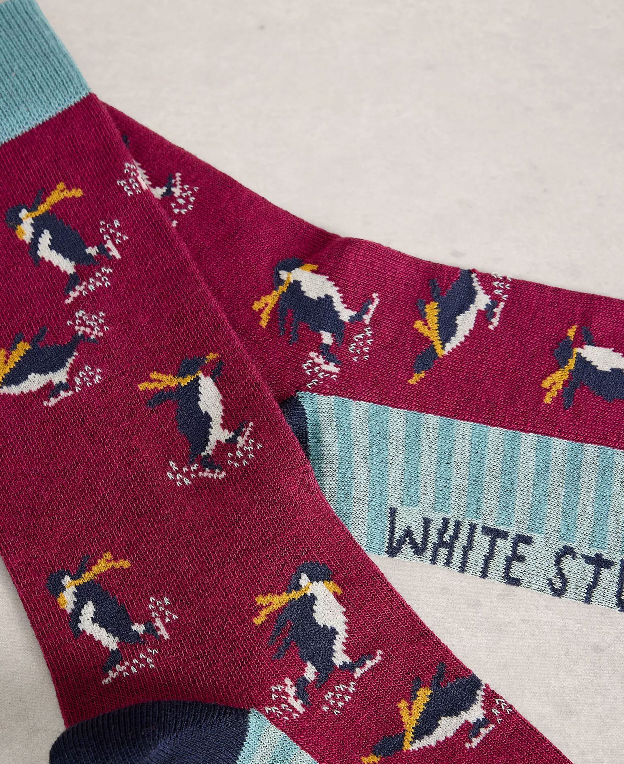 Skiing Penguins In A Cracker - Red Mlt