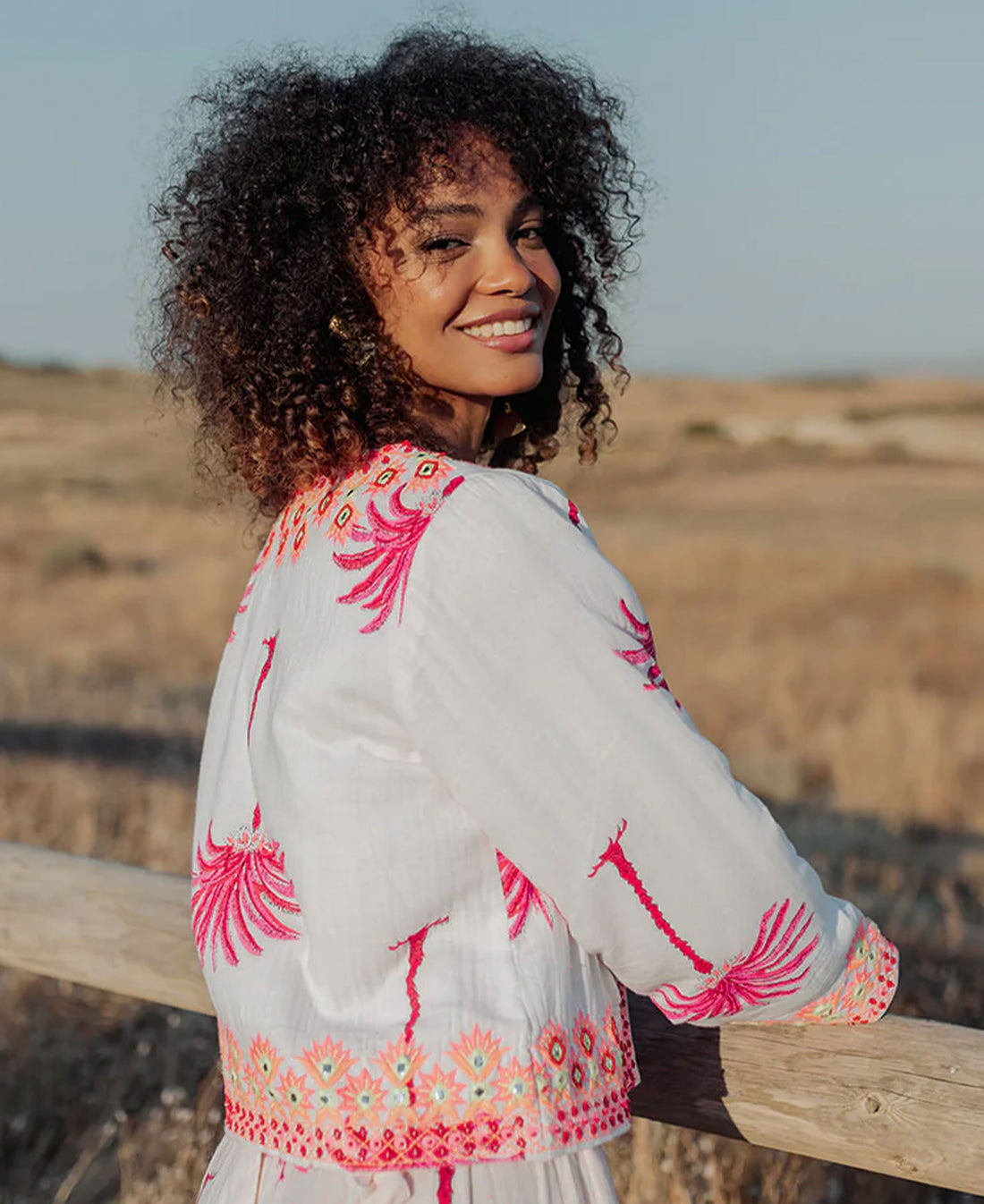 Maldivas Jacket - White Pink