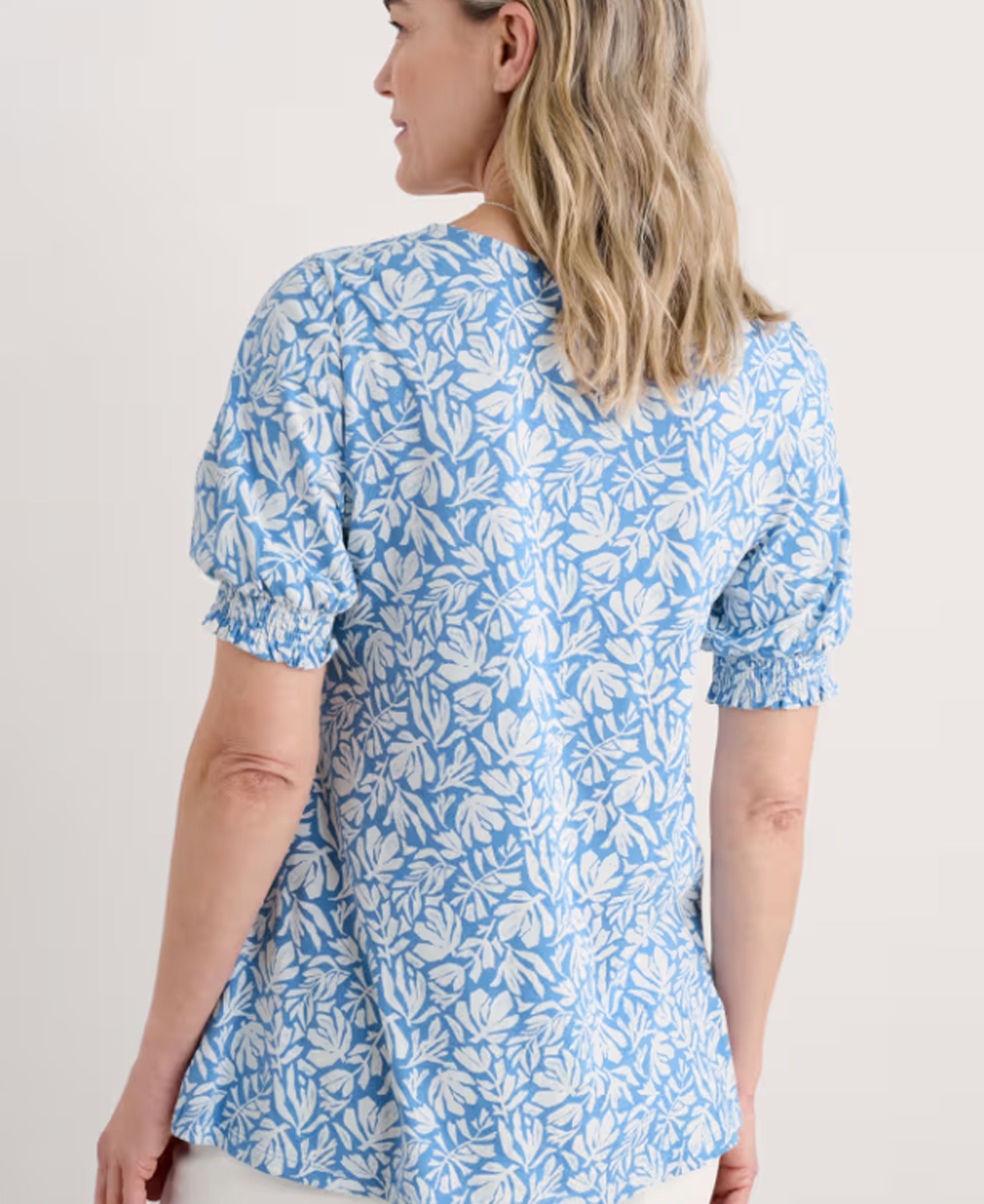 Rosehip Top - Cut Out Seaweed Clear Sky