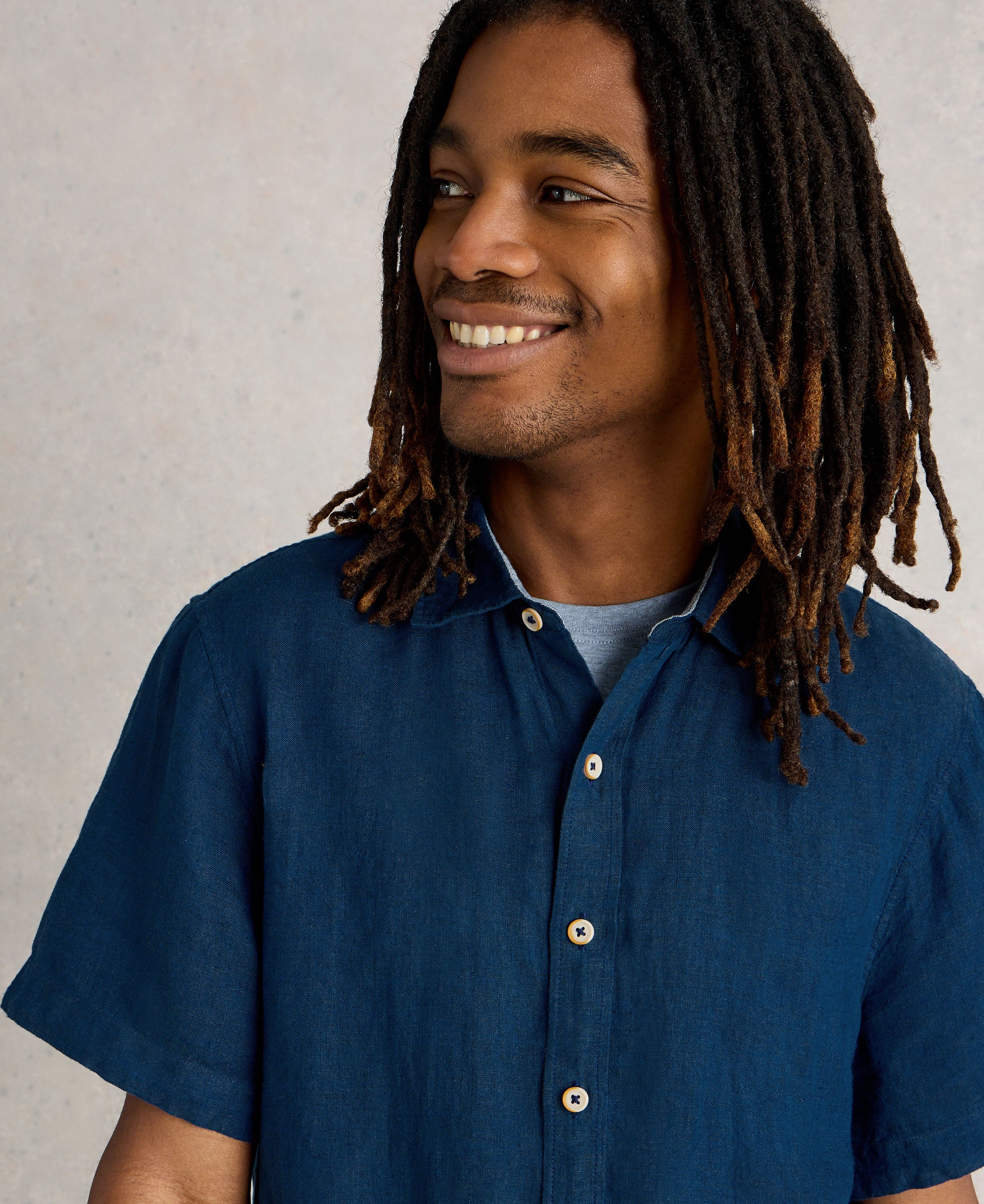 Keswick Short Sleeve Linen Shirt - Dark Navy