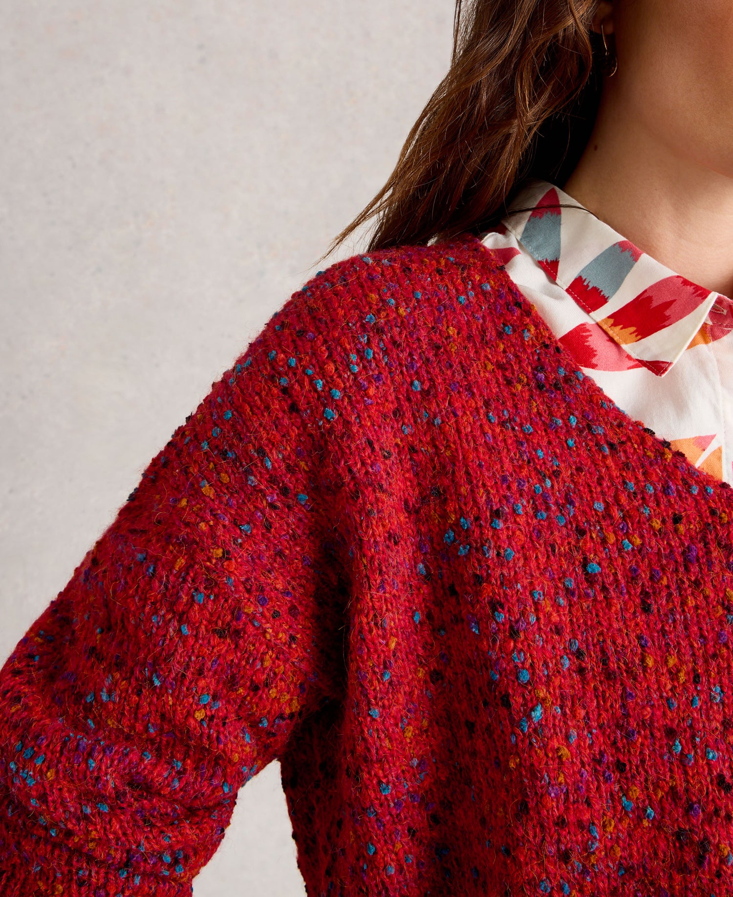 Texture V Neck Jumper - Mid Red