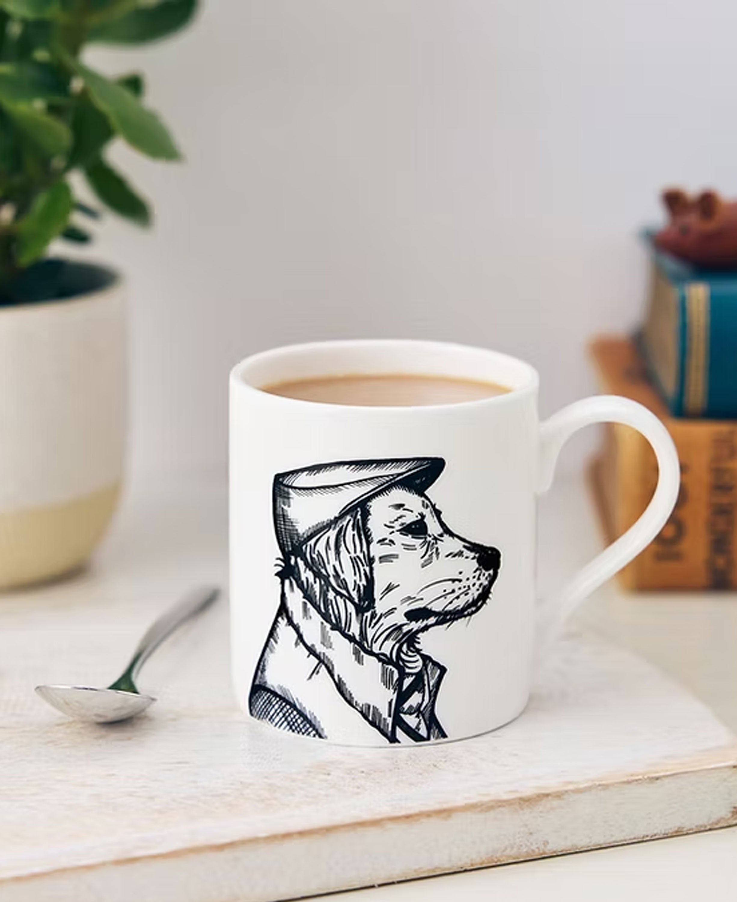 Ted Retriever Bone China Mug - Opaque Black