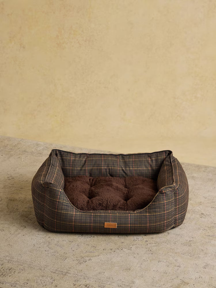Box Bed Medium - Henson Check