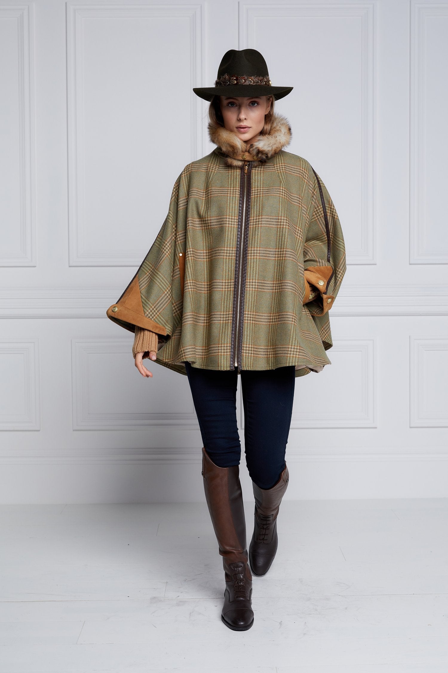 Chiltern Tweed Cape - Leveret