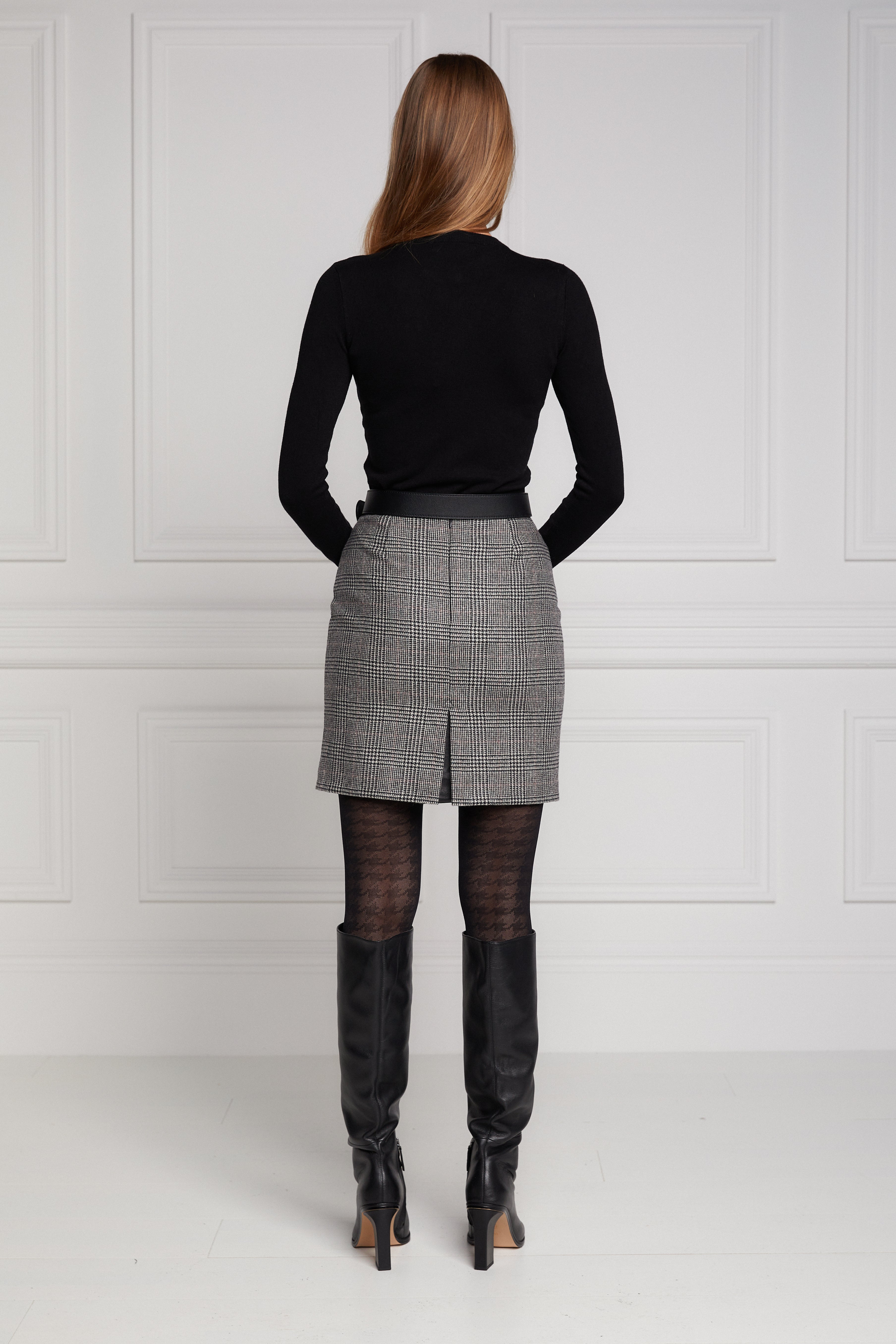 Buttoned Knit Crew Neck - Black