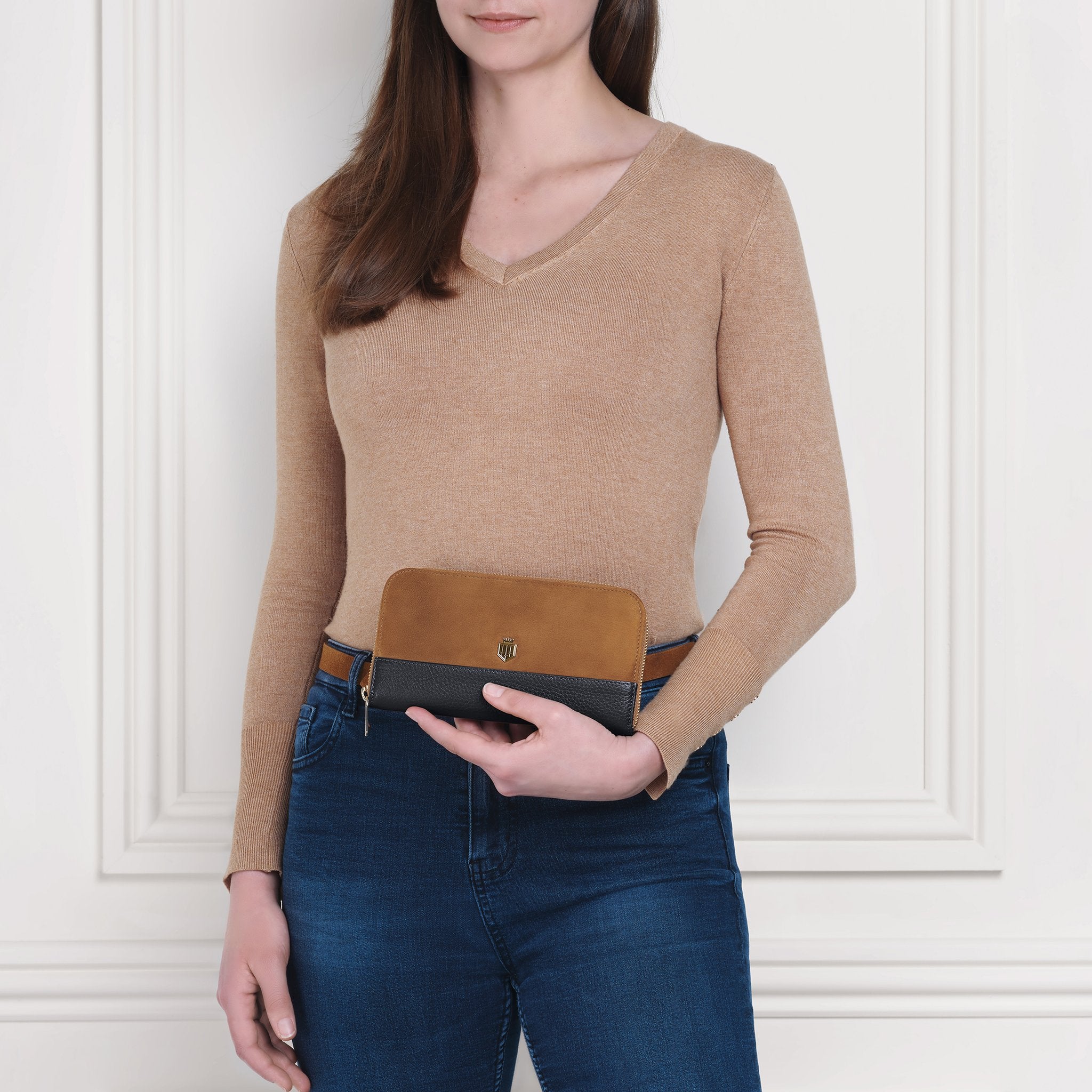 Salisbury Purse - Tan/Navy