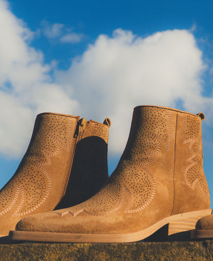 Holly Ankle Cowboy Boots - Tan