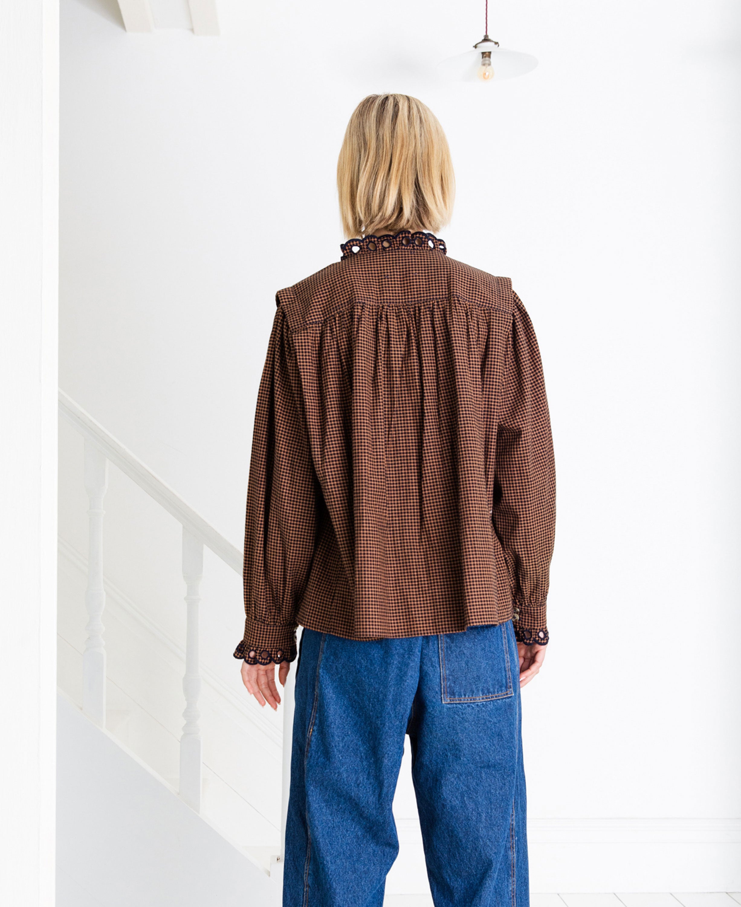 Etienne Scalloped Placket Shirt - Midnight/Tan
