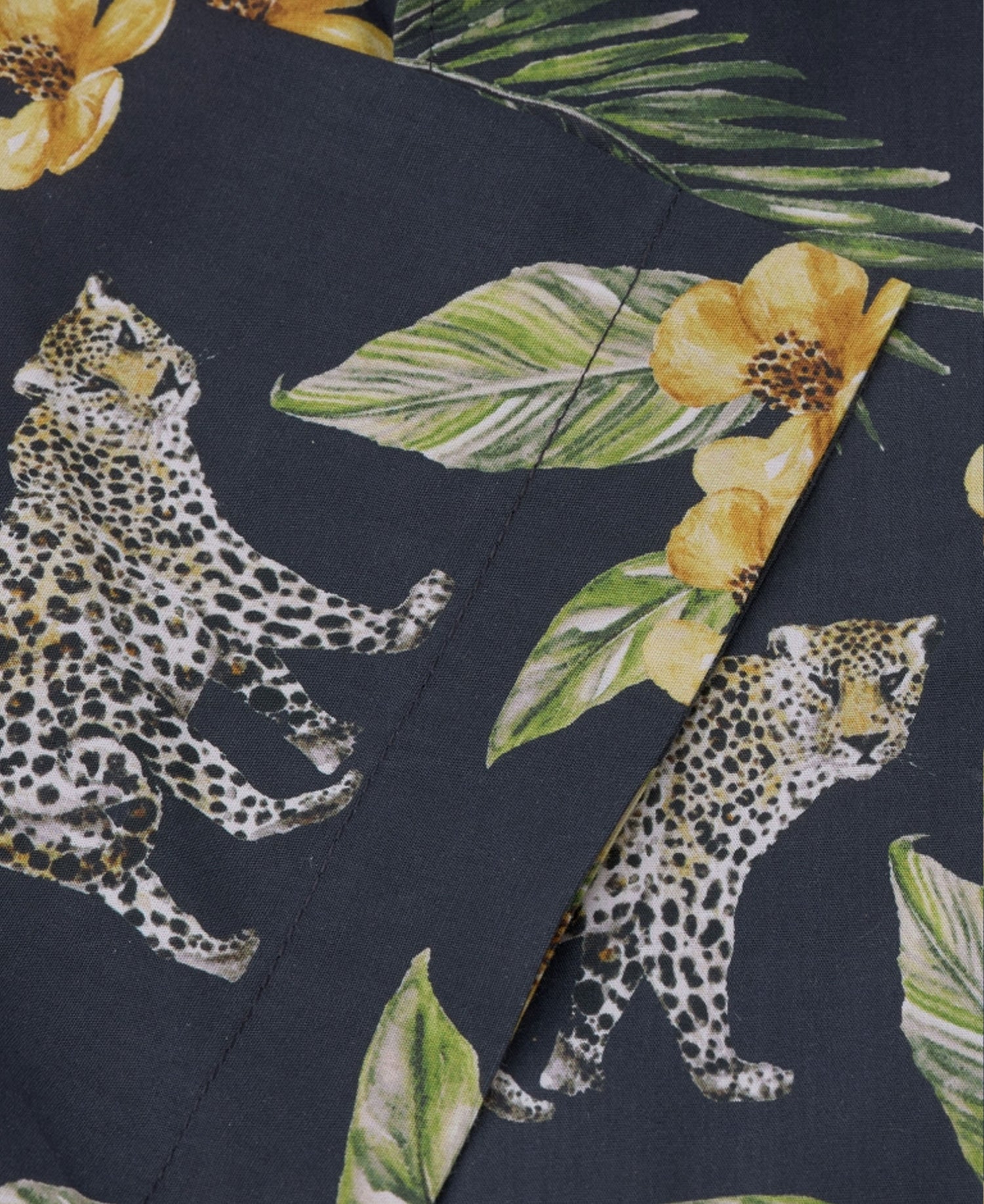 Black Leopard Short Sleeve Shirt Regular fit - Black