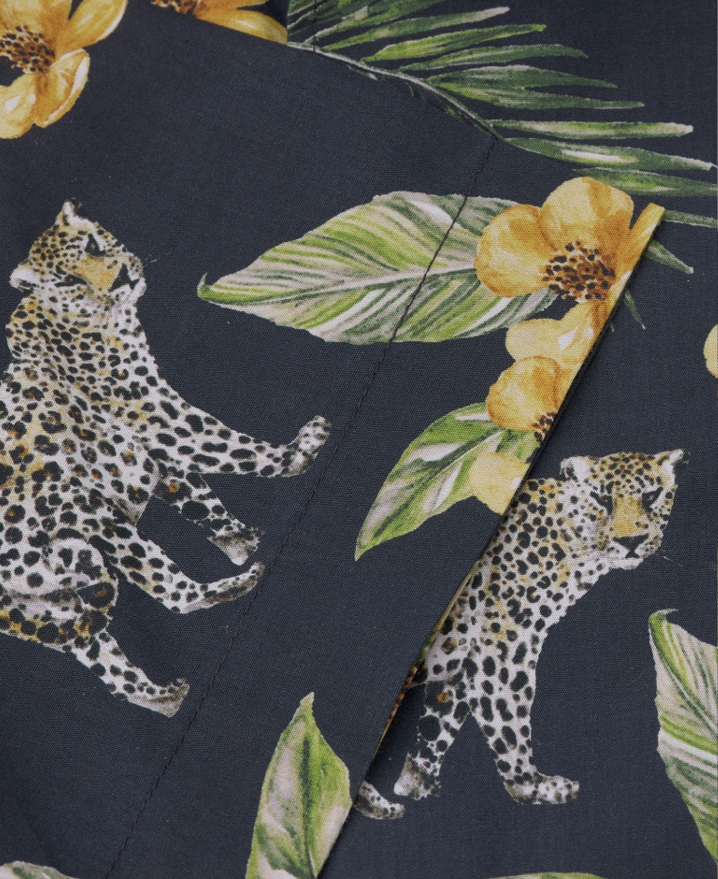 Black Leopard Short Sleeve Shirt Regular fit - Black