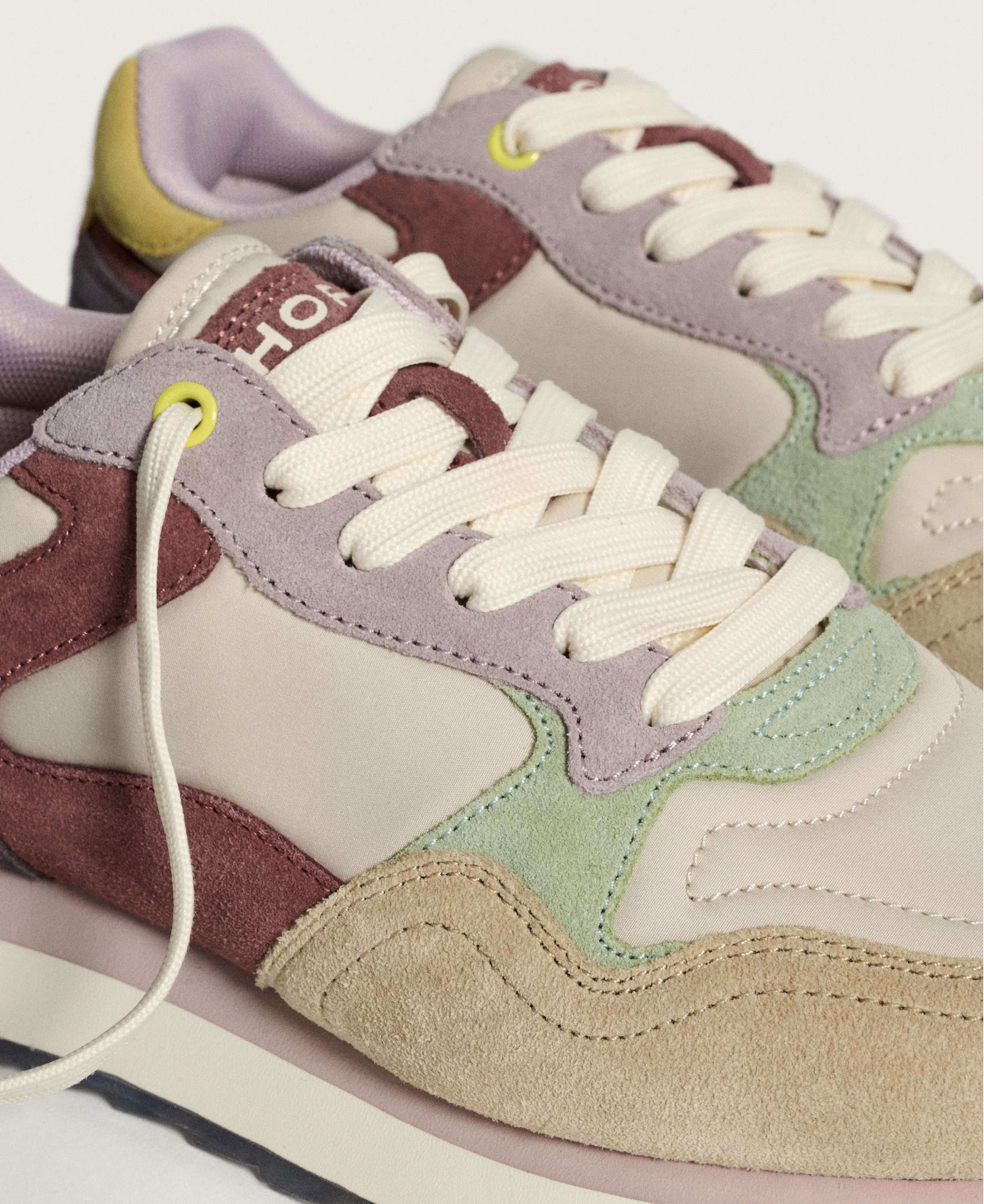 Brussels City Trainers - Cream/Pink/Blue
