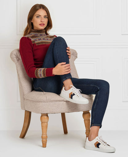 Alexandra Trainer - White