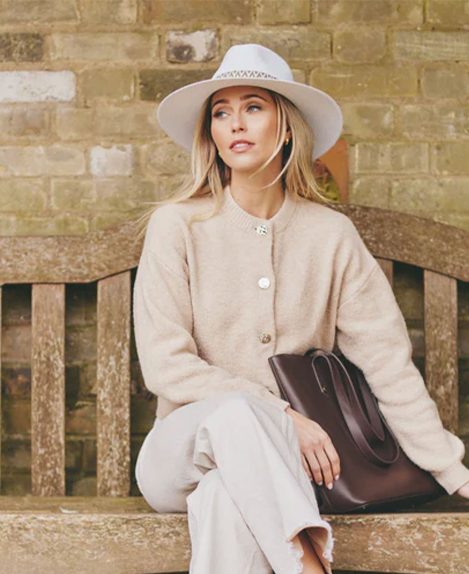 The Hemley Fedora - White Khaki Aztec Ribbon