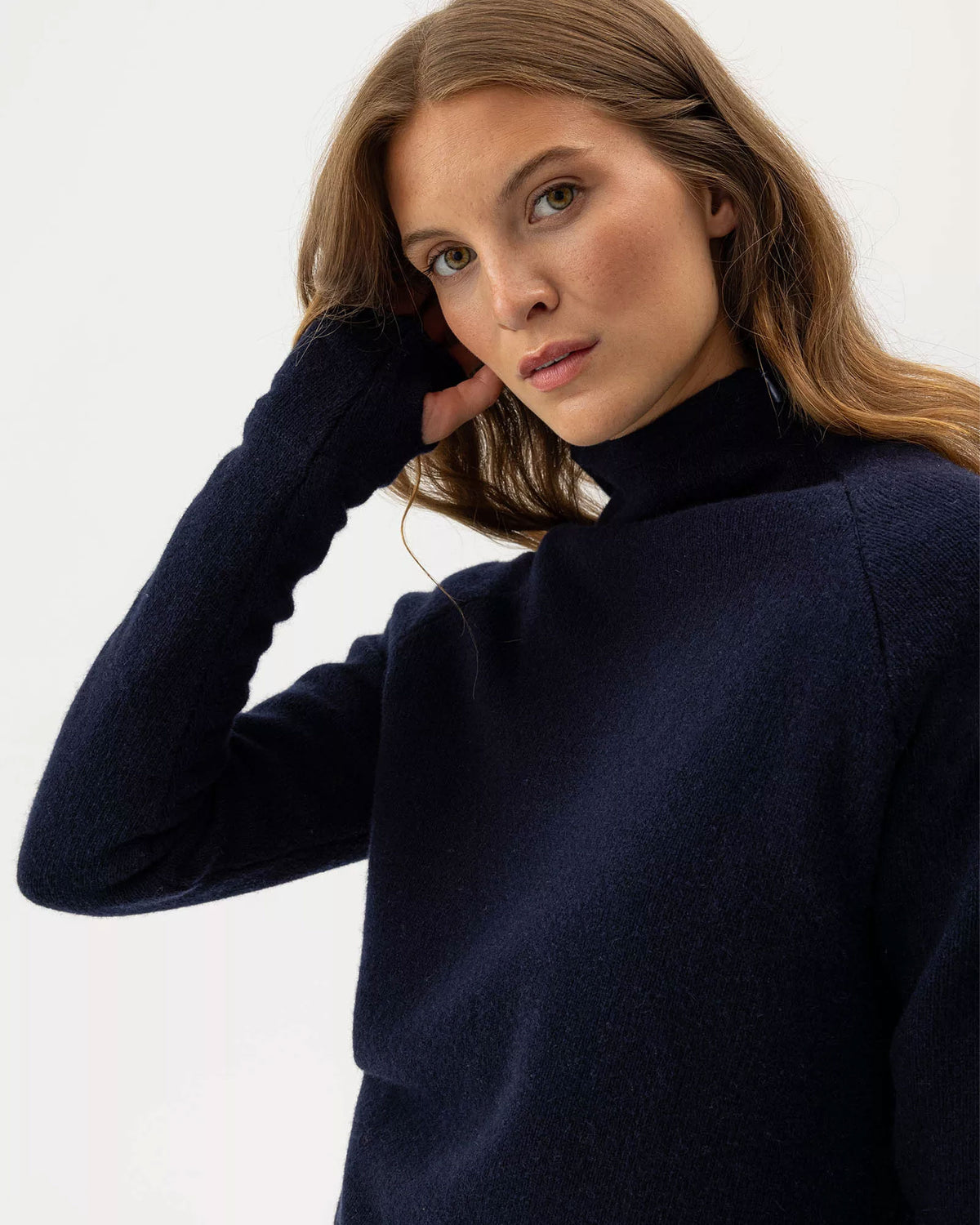 Martina Windproof Sweater - Navy