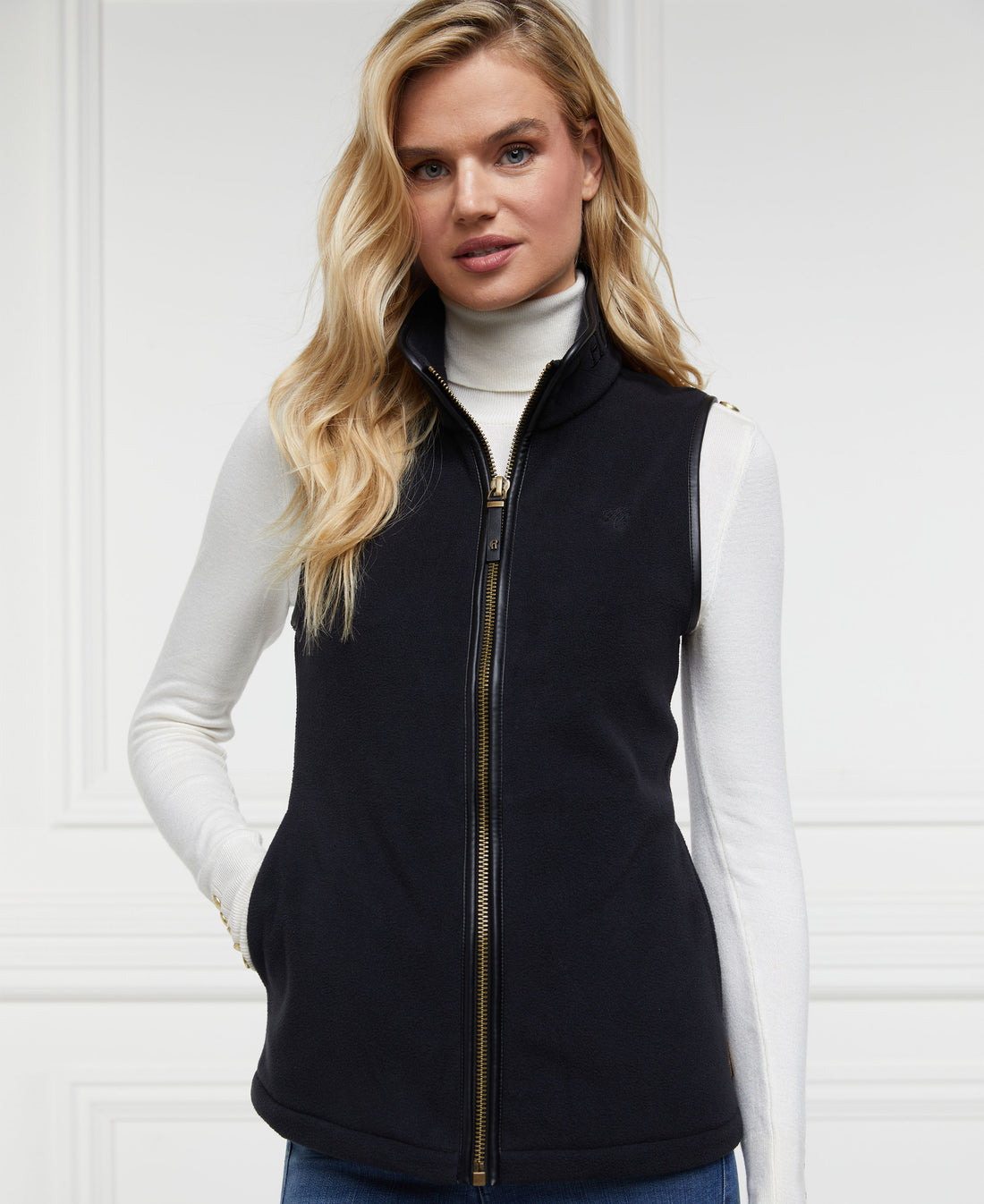 Country Fleece Gilet - Black