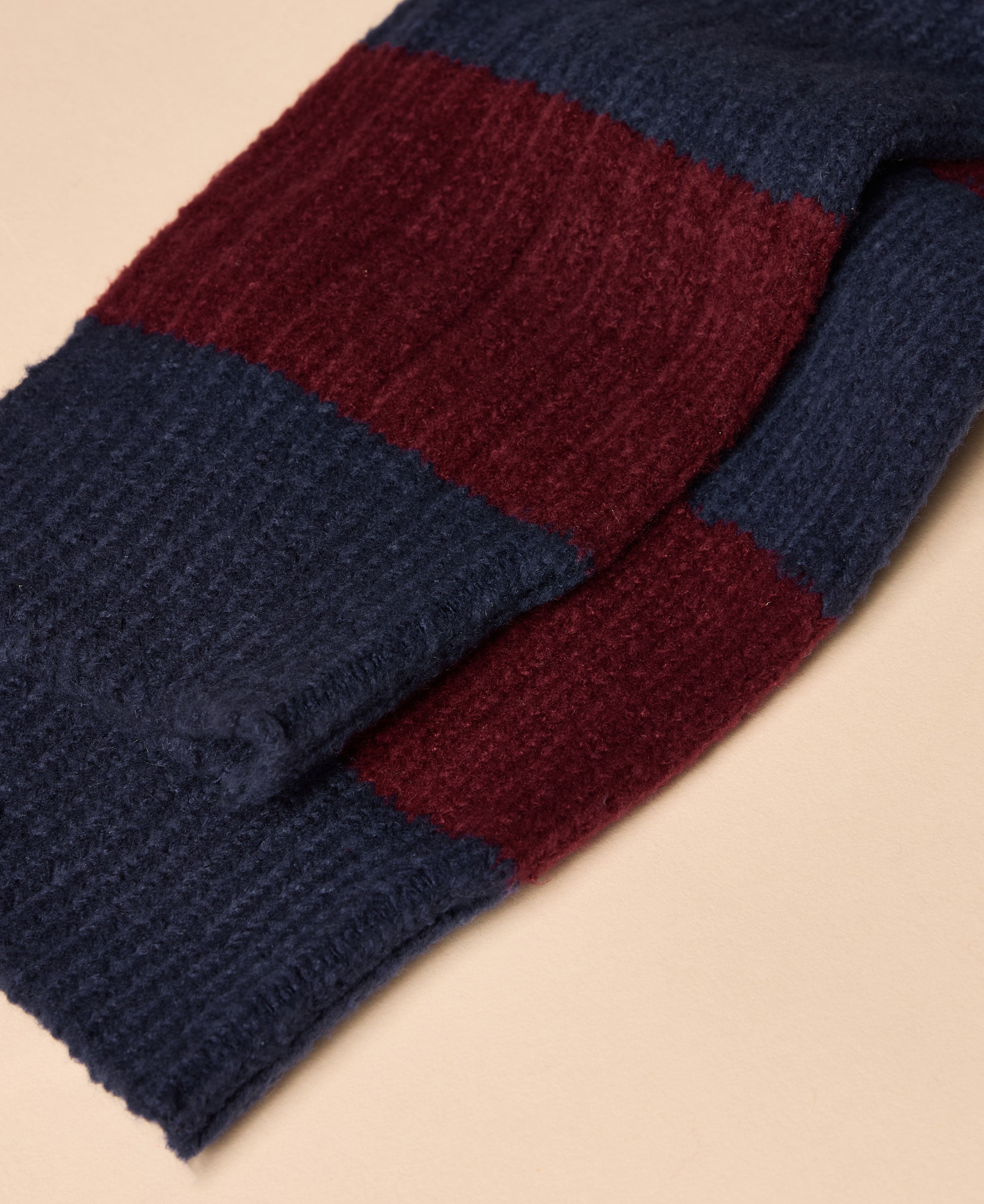 Gibson Socks - Berry/Navy