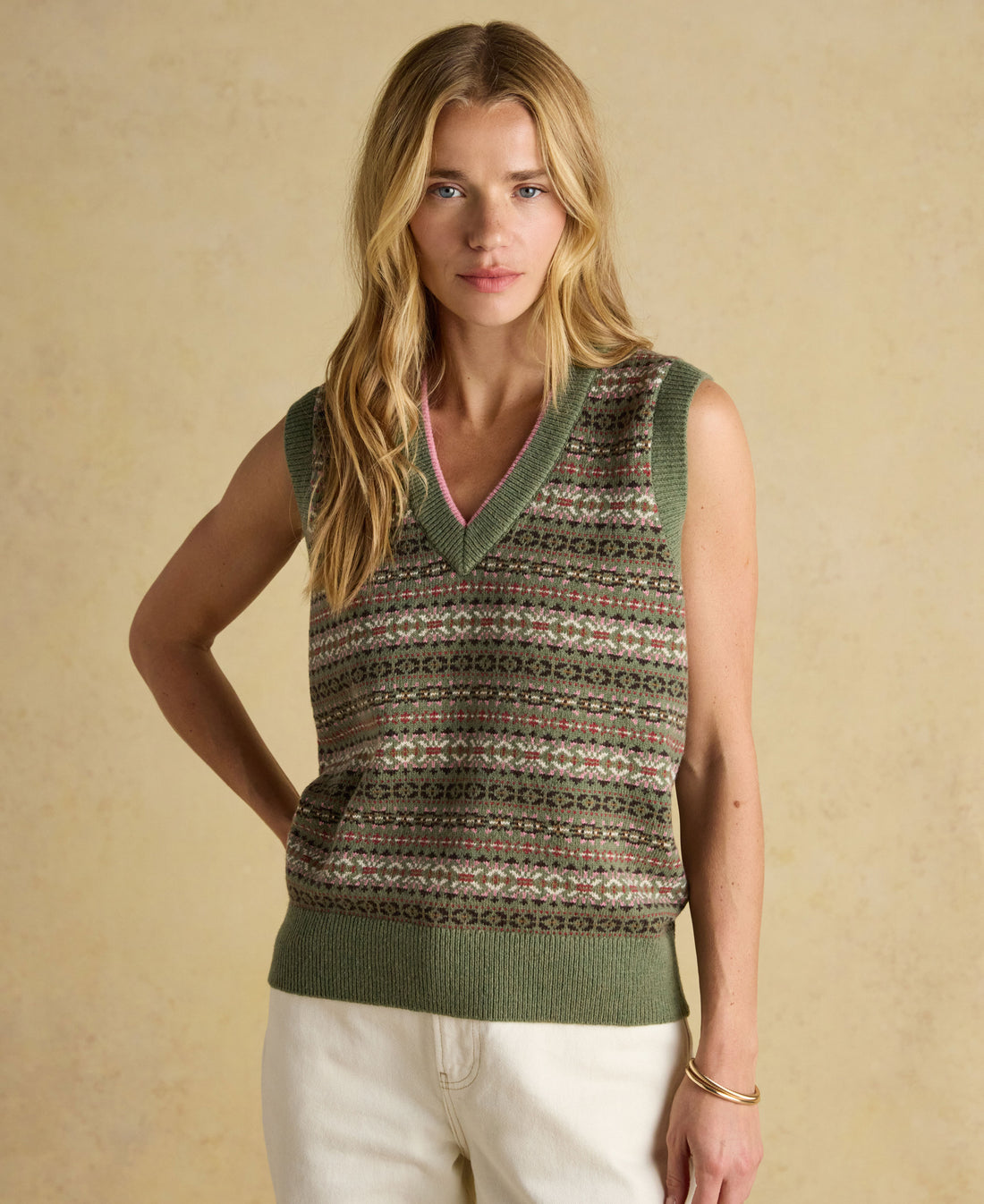 Islay V-Neck Fairisle Tank - Green
