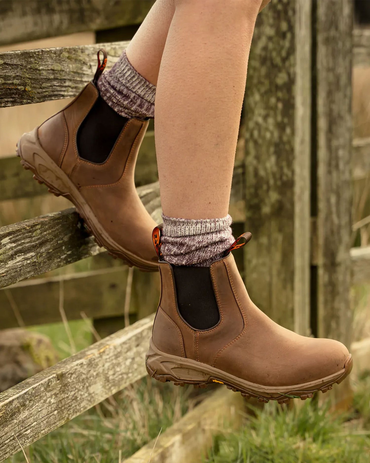 Edgworth Boots - Conker Distressed