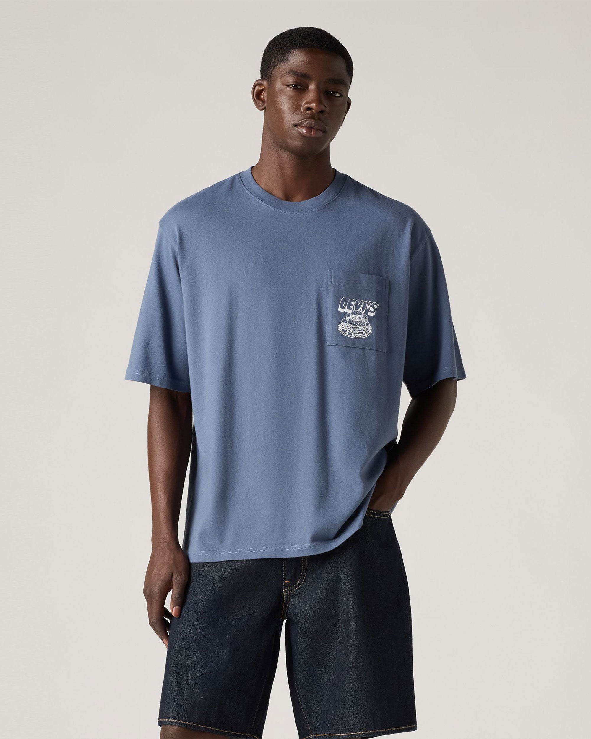 Half Sleeve Graphic Pocket Tee - Levi&