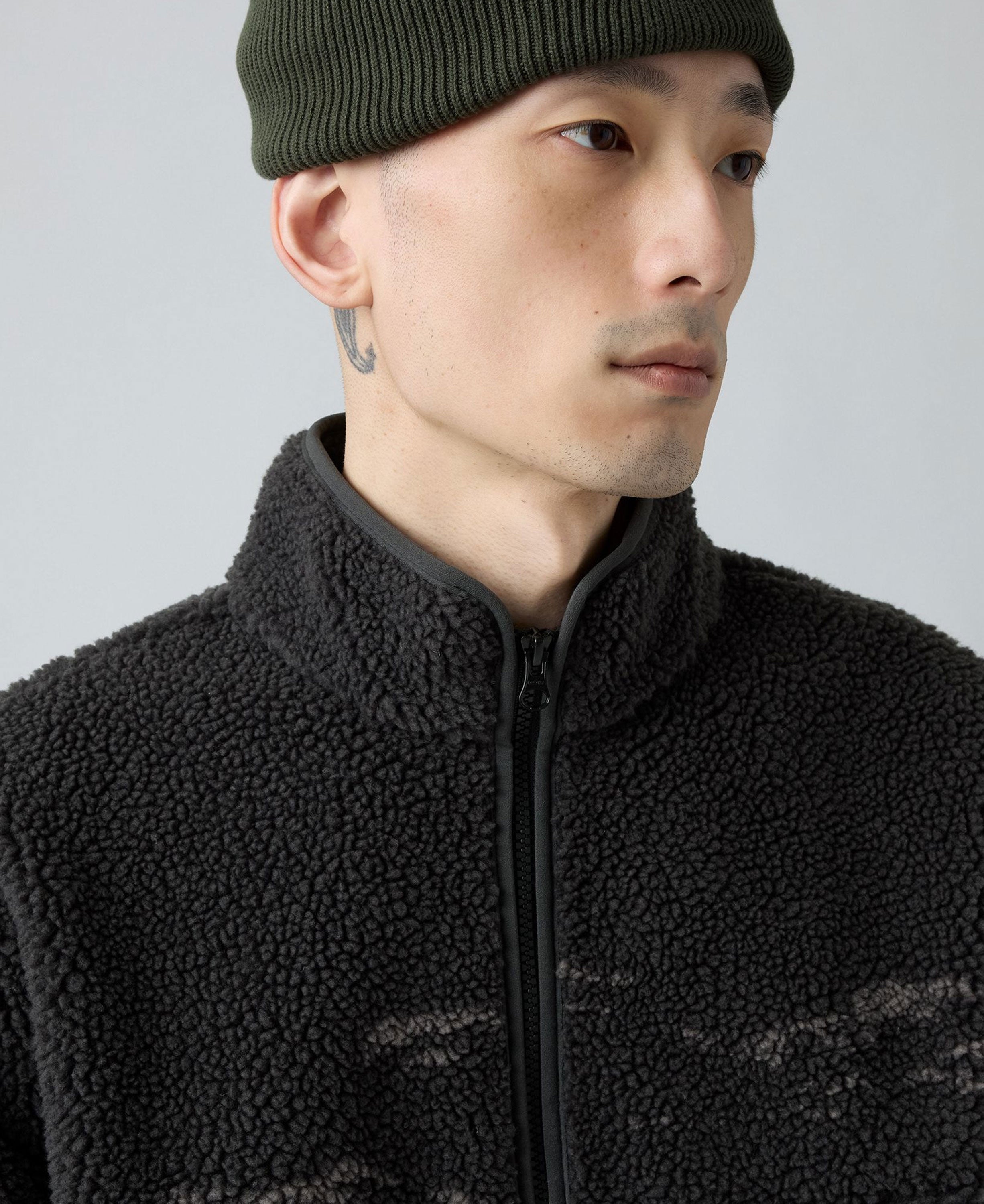 Idyllwild Sherpa Popover Sweatshirt - Black