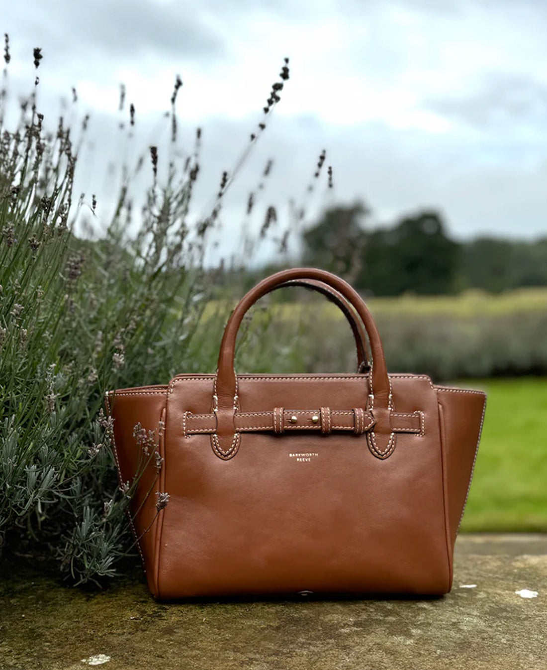 Middleton Leather Handheld Bag - Tan Leather