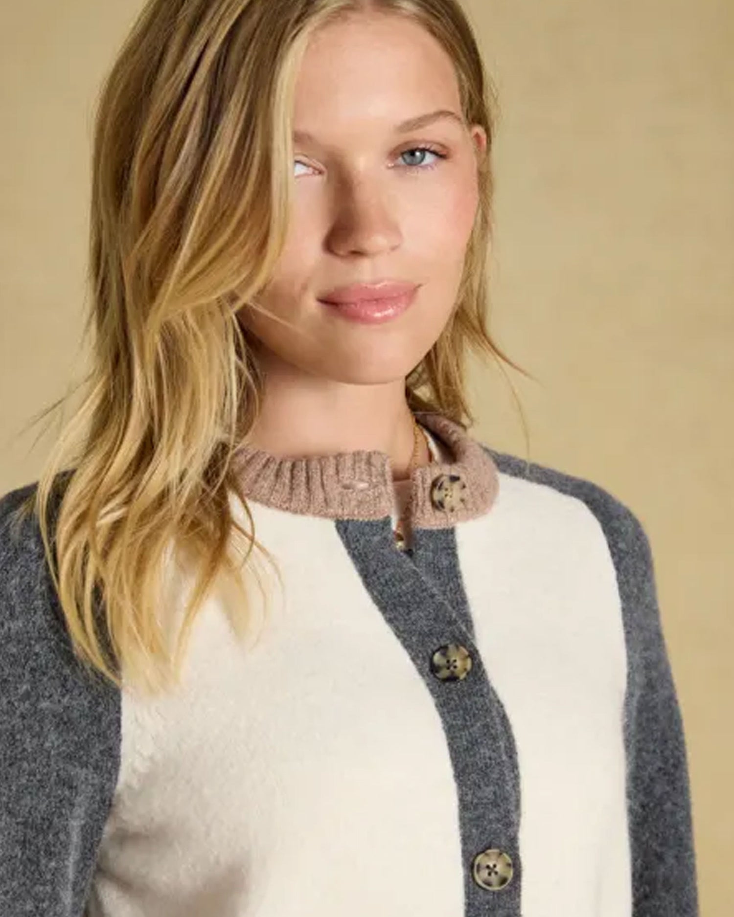 Nora Cardigan - Brown