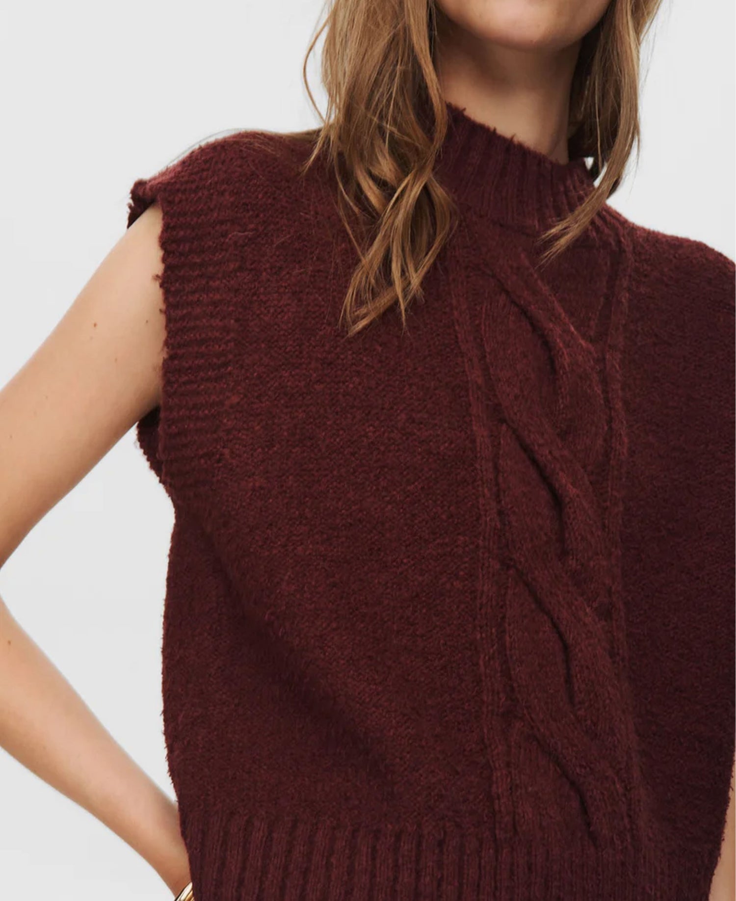 Nucaly Vest - Winetasting