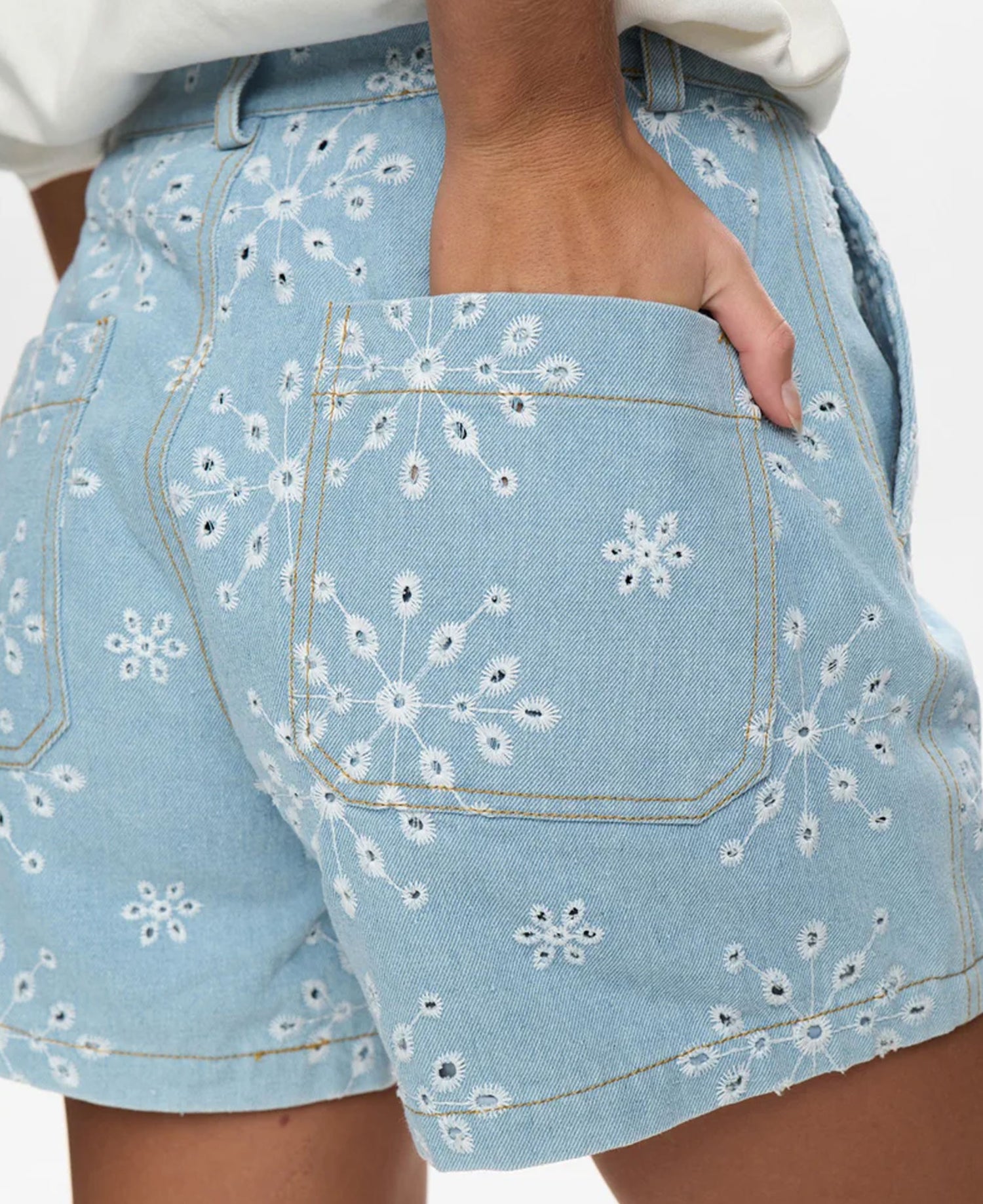 Nudelilah Shorts - Light Blue Denim