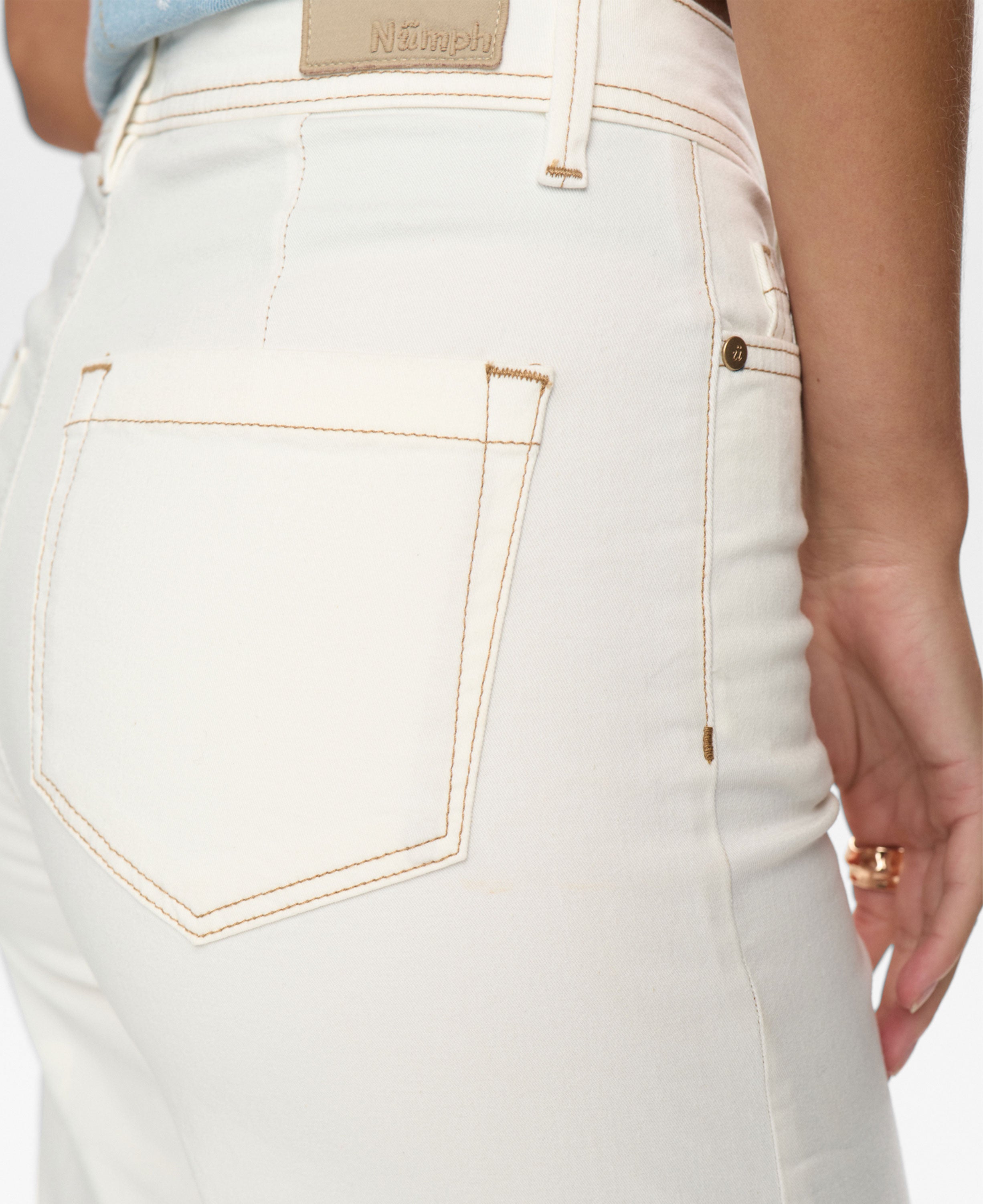 Nuparisan Cropped Twill Pants - Cloud Dancer