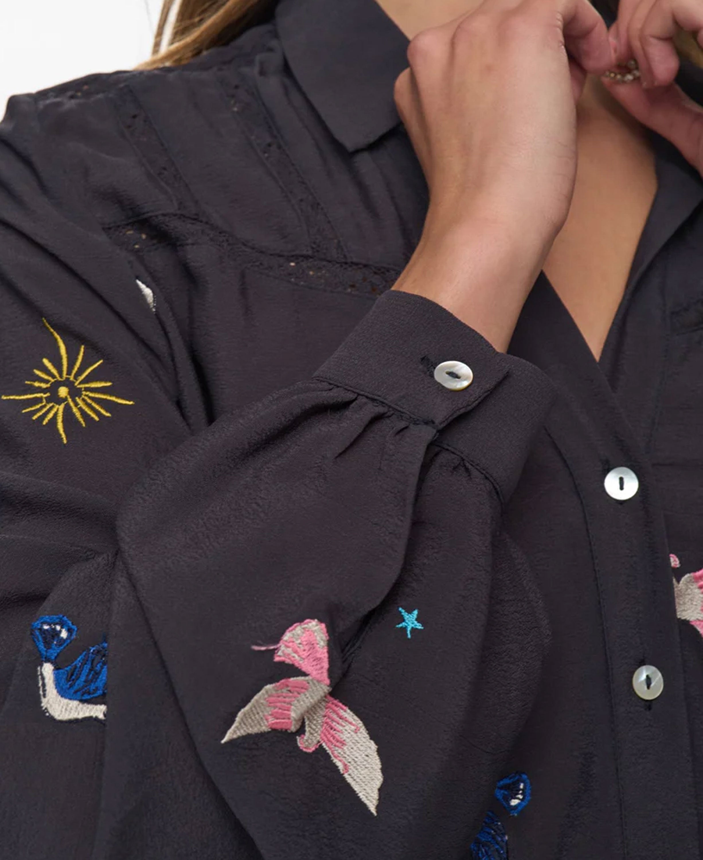 Nutekna Shirt - Obsidian