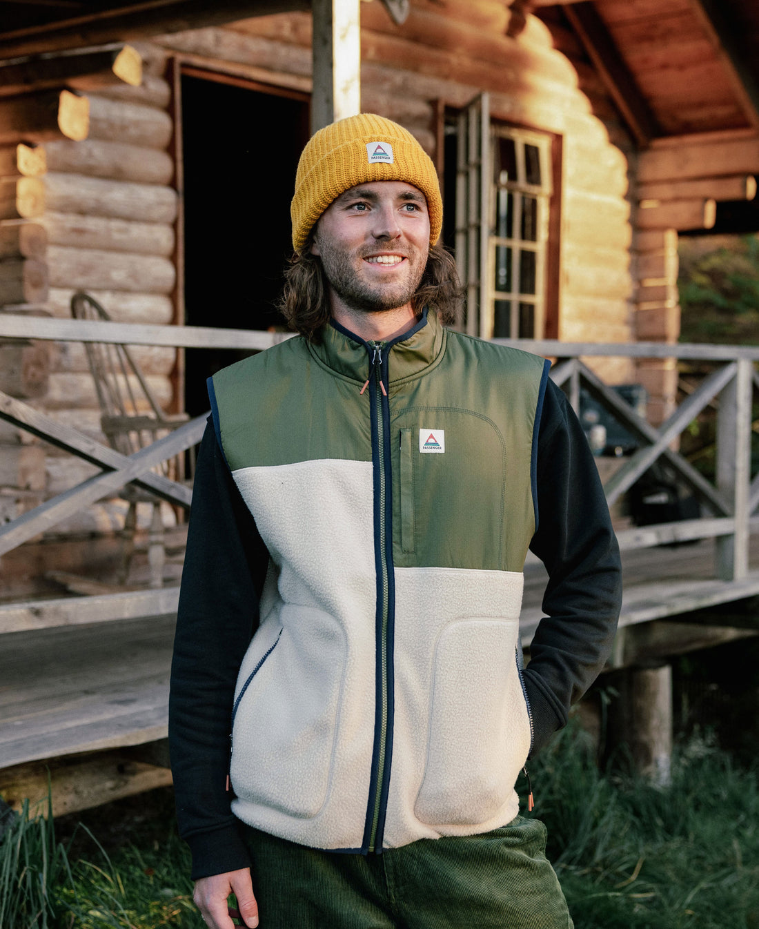 Offgrid Recycled Sherpa Fleece Vest - Oatmeal/Khaki