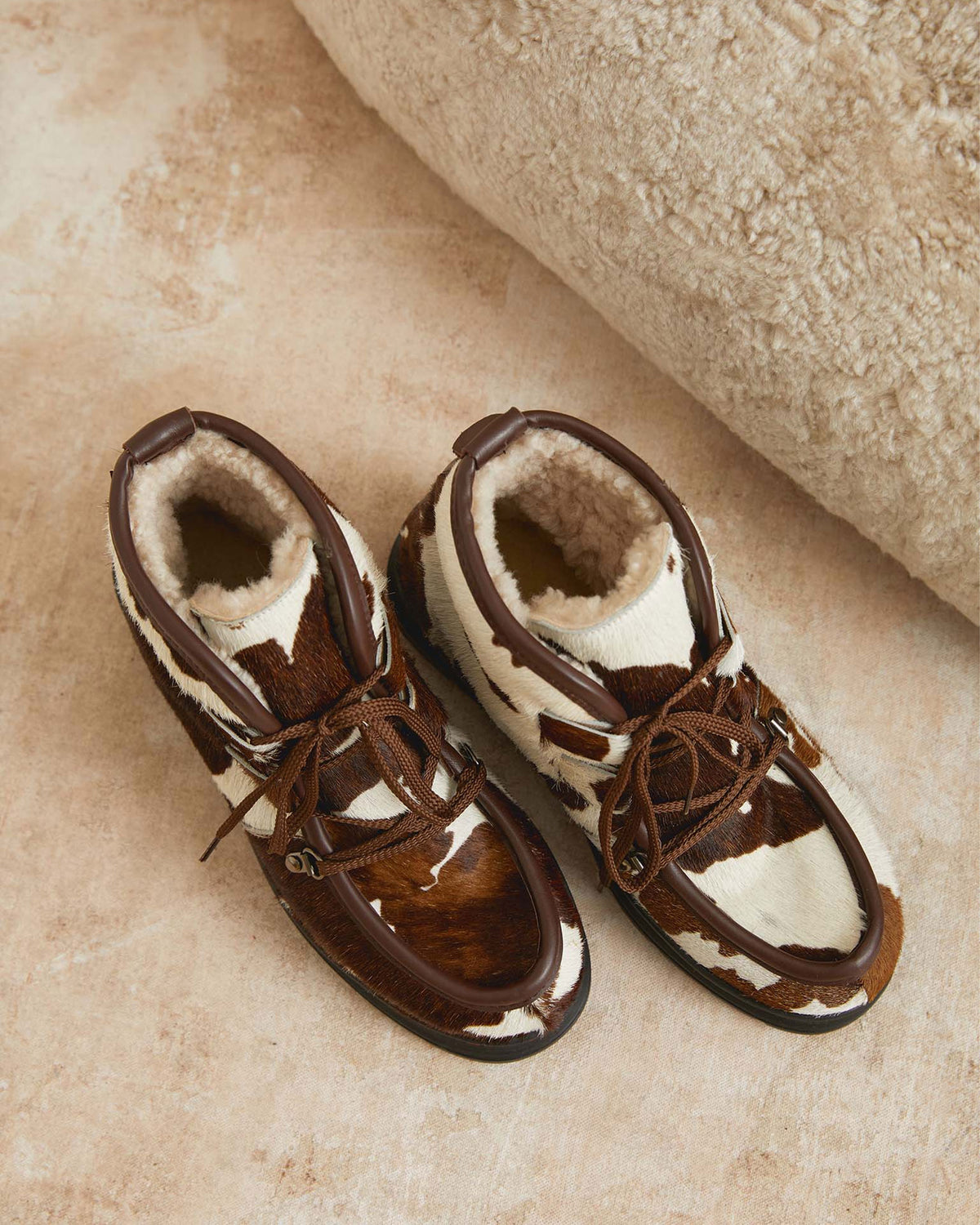Incredible Friesian Shearling-Lined Boot - Brown/White