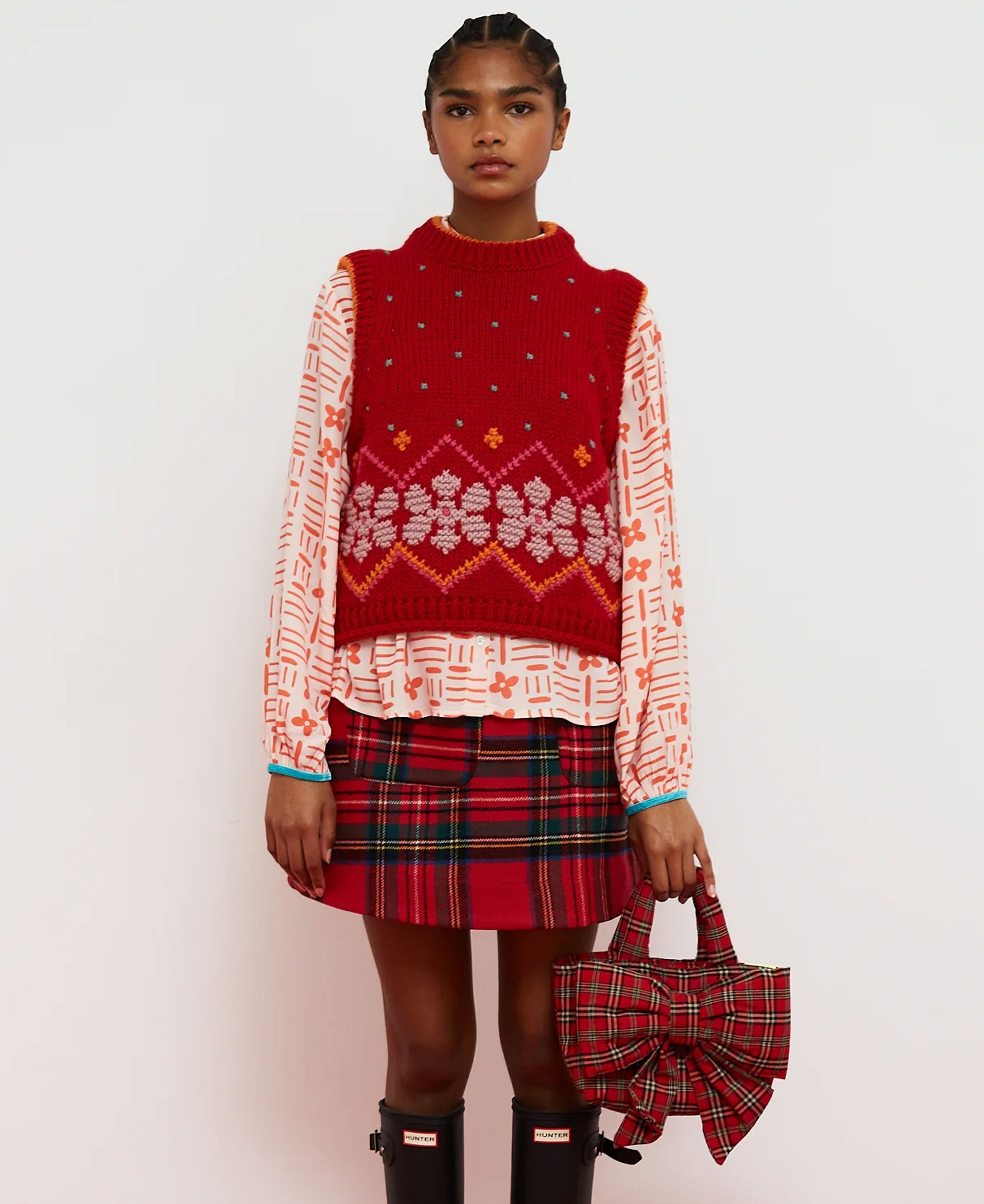 Jumpy Emb Knit Vest - Red