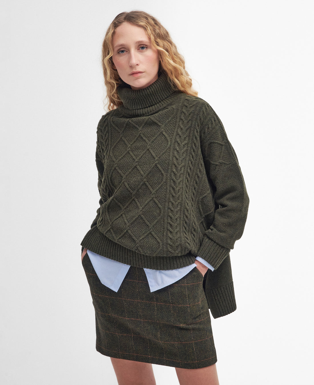 Burne Knitted Cape - Olive